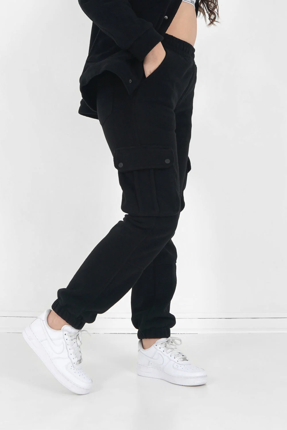 Pantalon cargo polaire Noir - Image 4