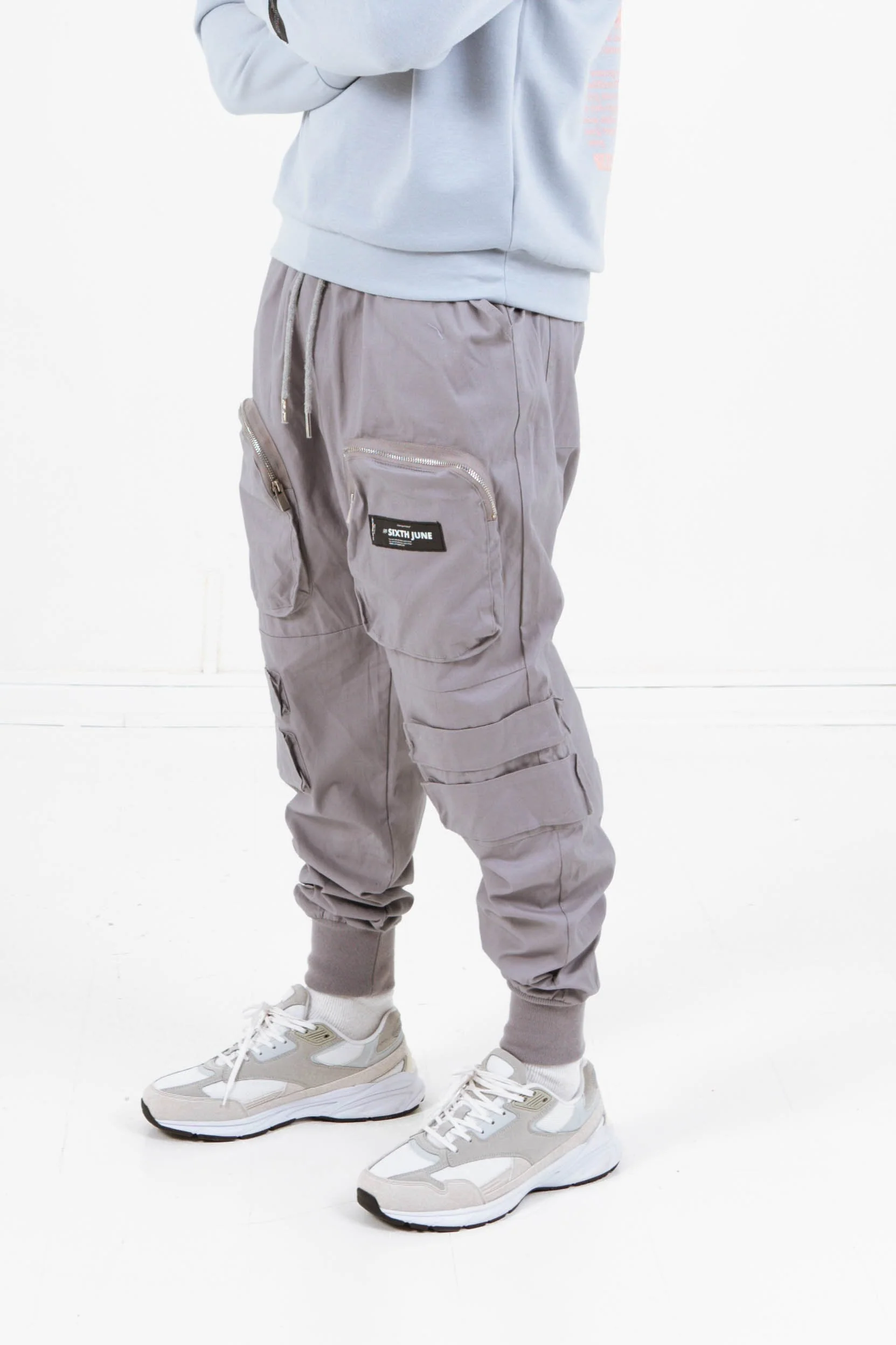 Pantalon cargo poche zip Gris taupe - Image 3