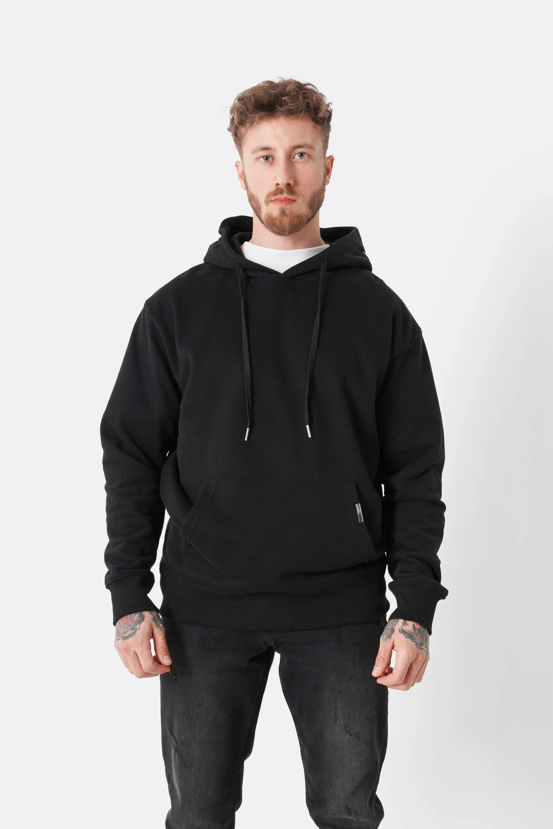 Sweatshirt logo gothique capuche Noir - Image 5