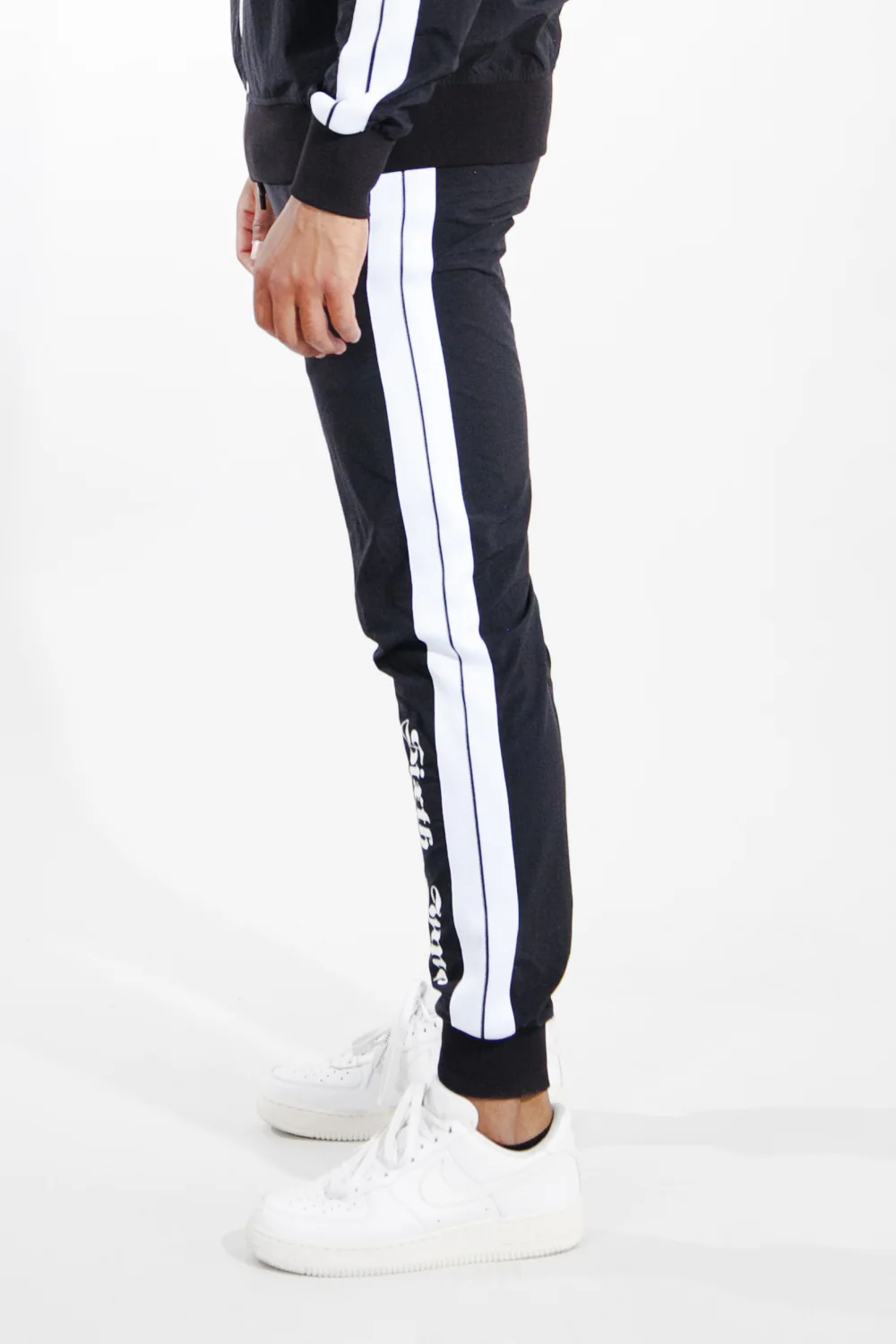 Jogging bandes gothique noir - Image 3