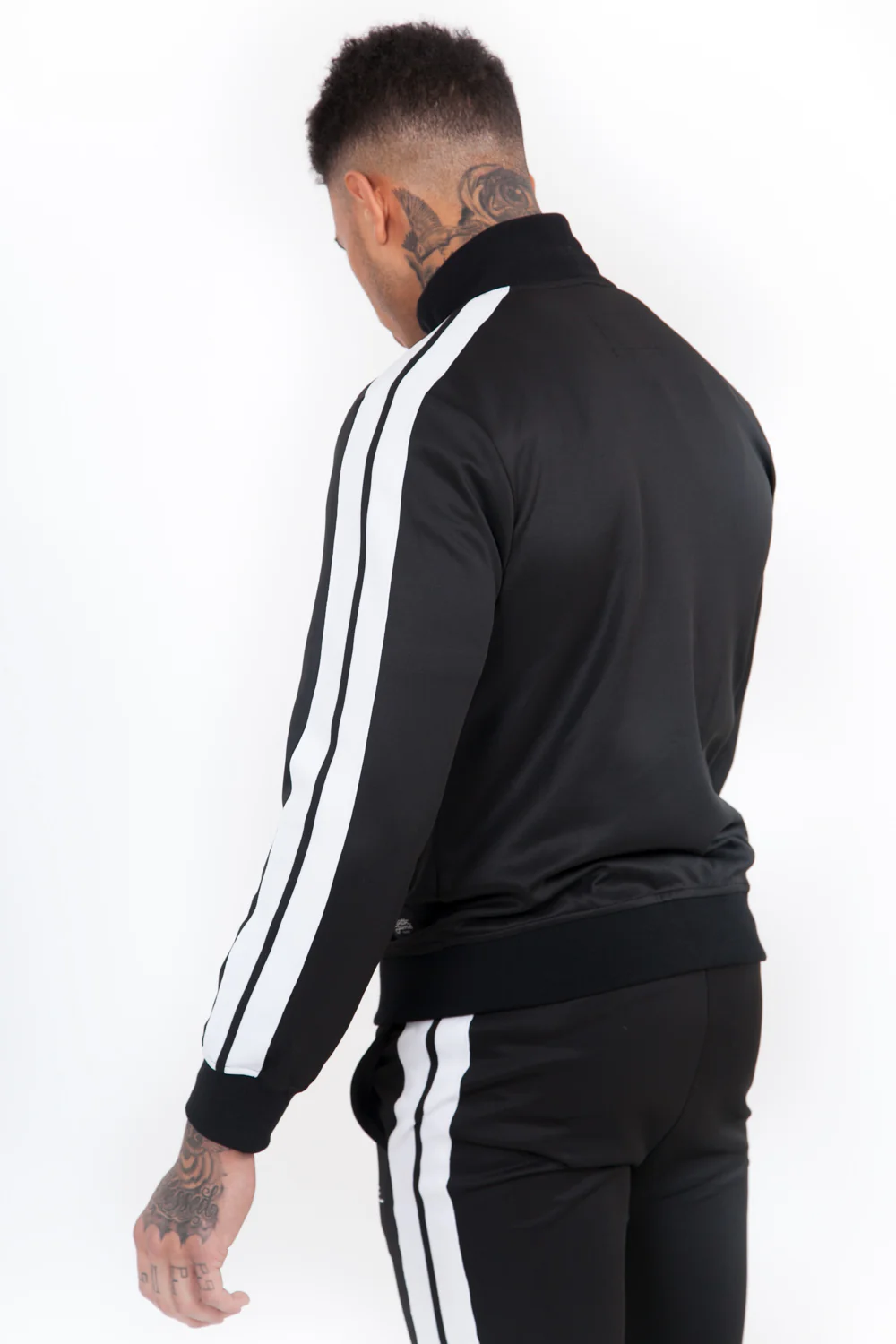 Haut survĂȘtement tracktop noir - Image 4