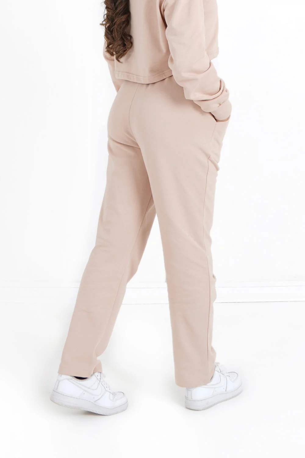 HELENA BU | Pantalon jogging Beige - Image 4