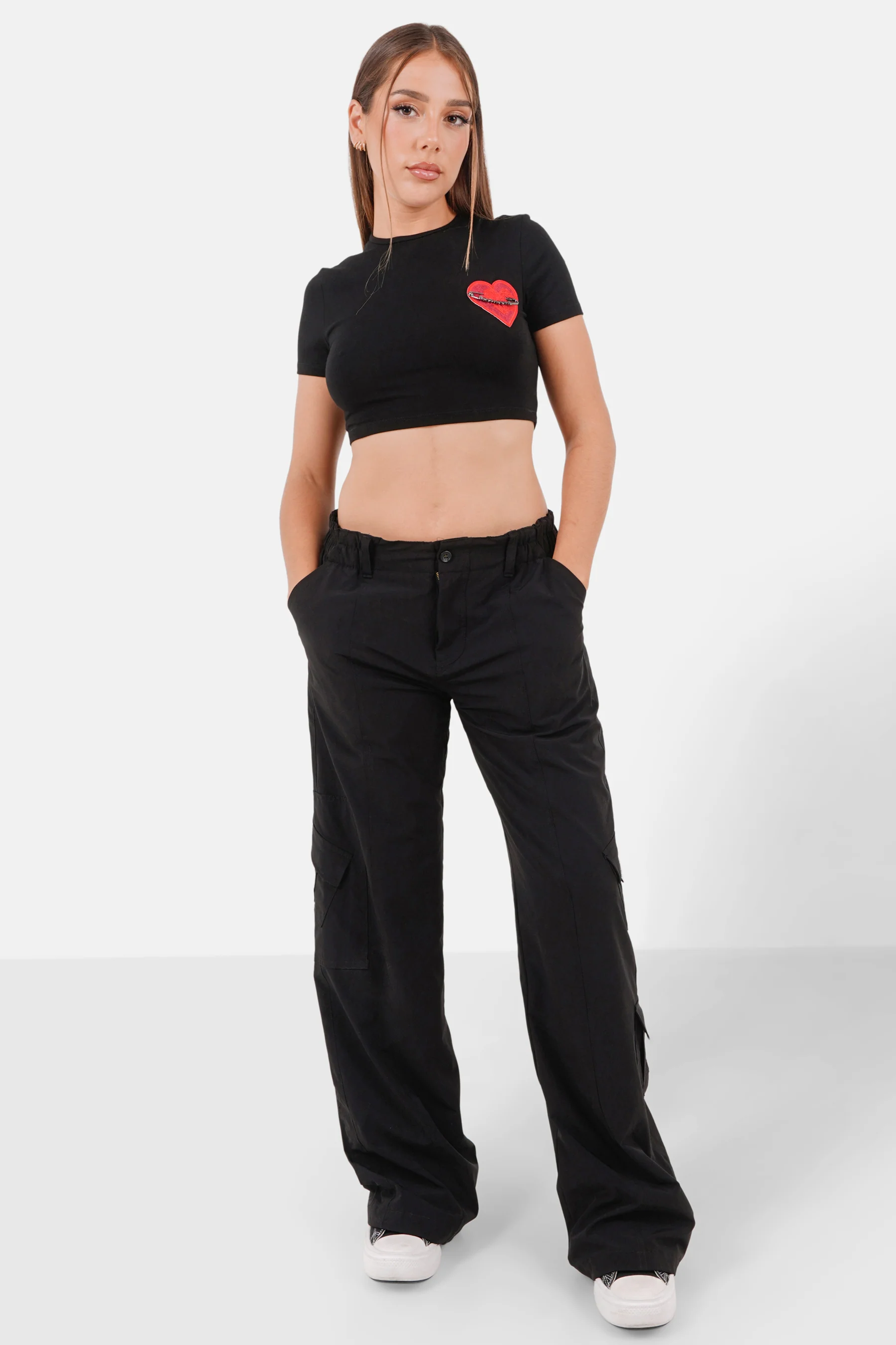 Top coeur brodé Noir - Image 2