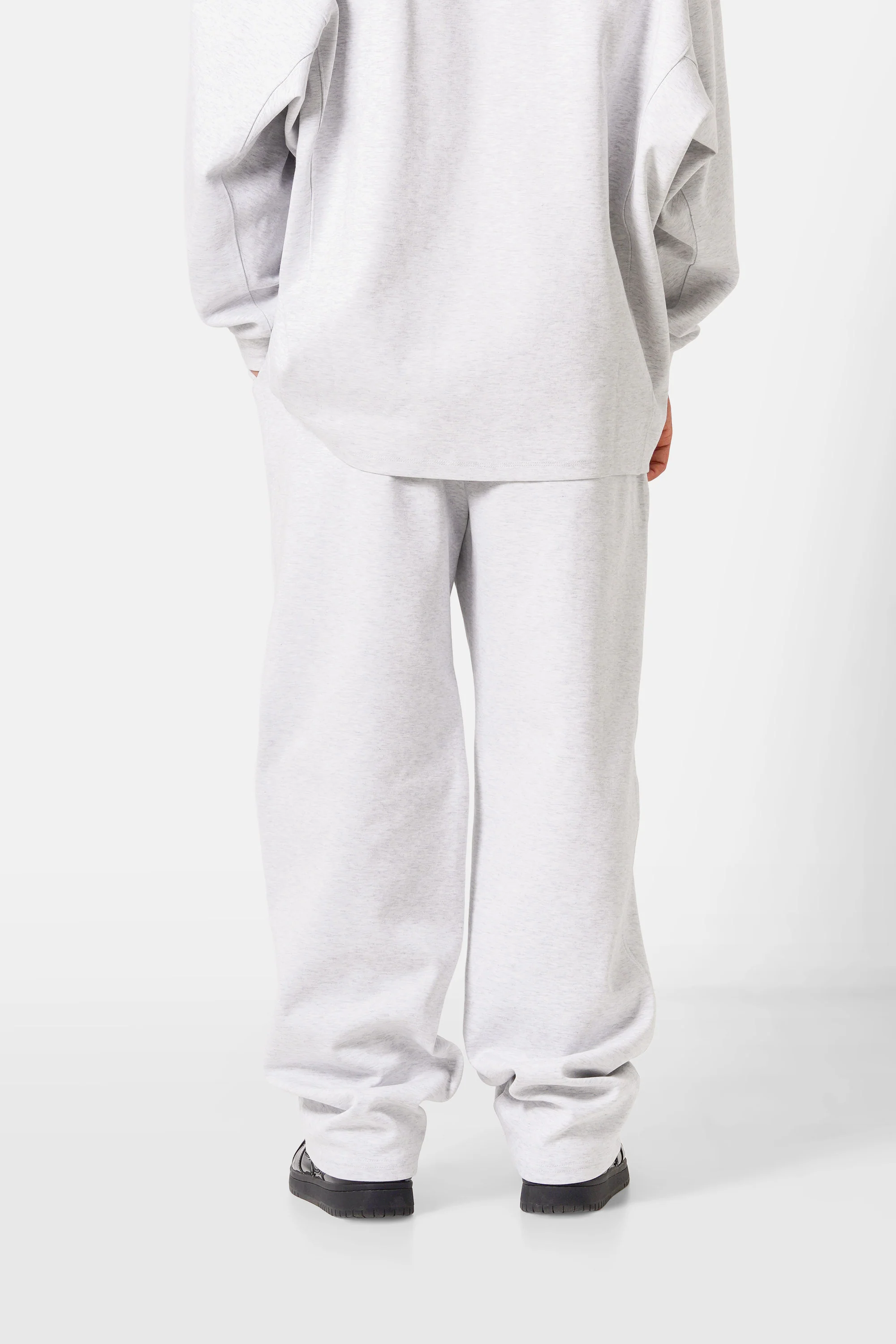 HEART logo embroidery jogger pant - Image 5