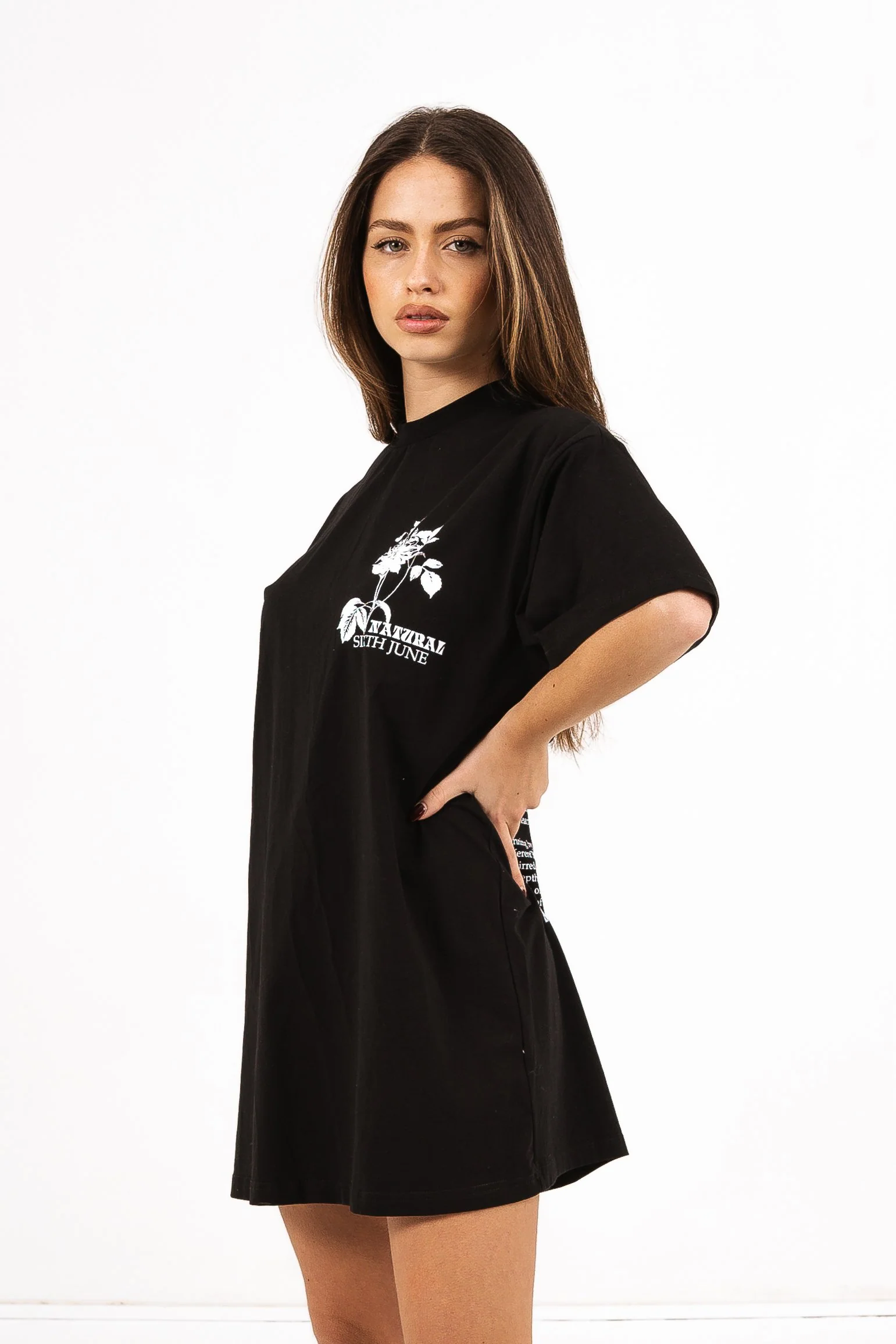Robe t-shirt natural noir - Image 4