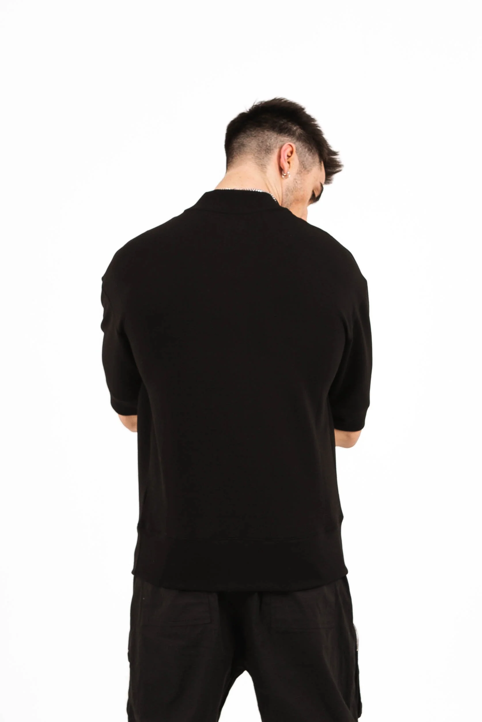 T-shirt manches mi-longues col noir - Image 5