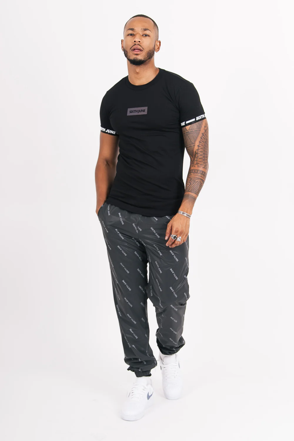 T-shirt iridescent logo manche noir - Image 5
