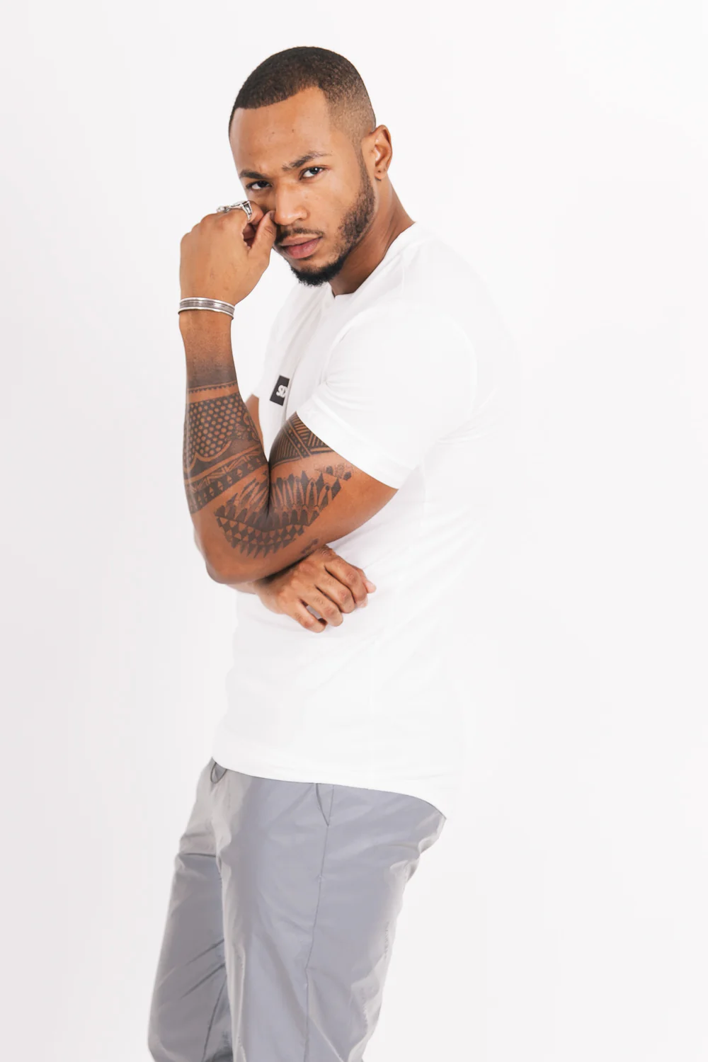 T-shirt iridescent logo manche blanc - Image 4