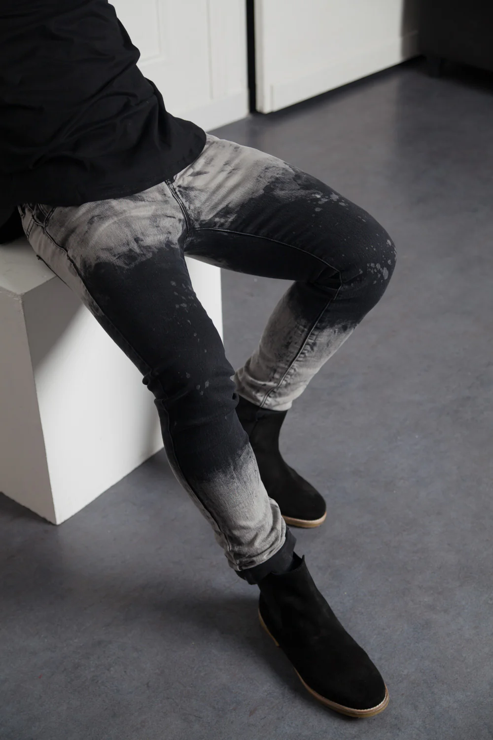 Jean dip dye stains black M2470HDE - Image 3