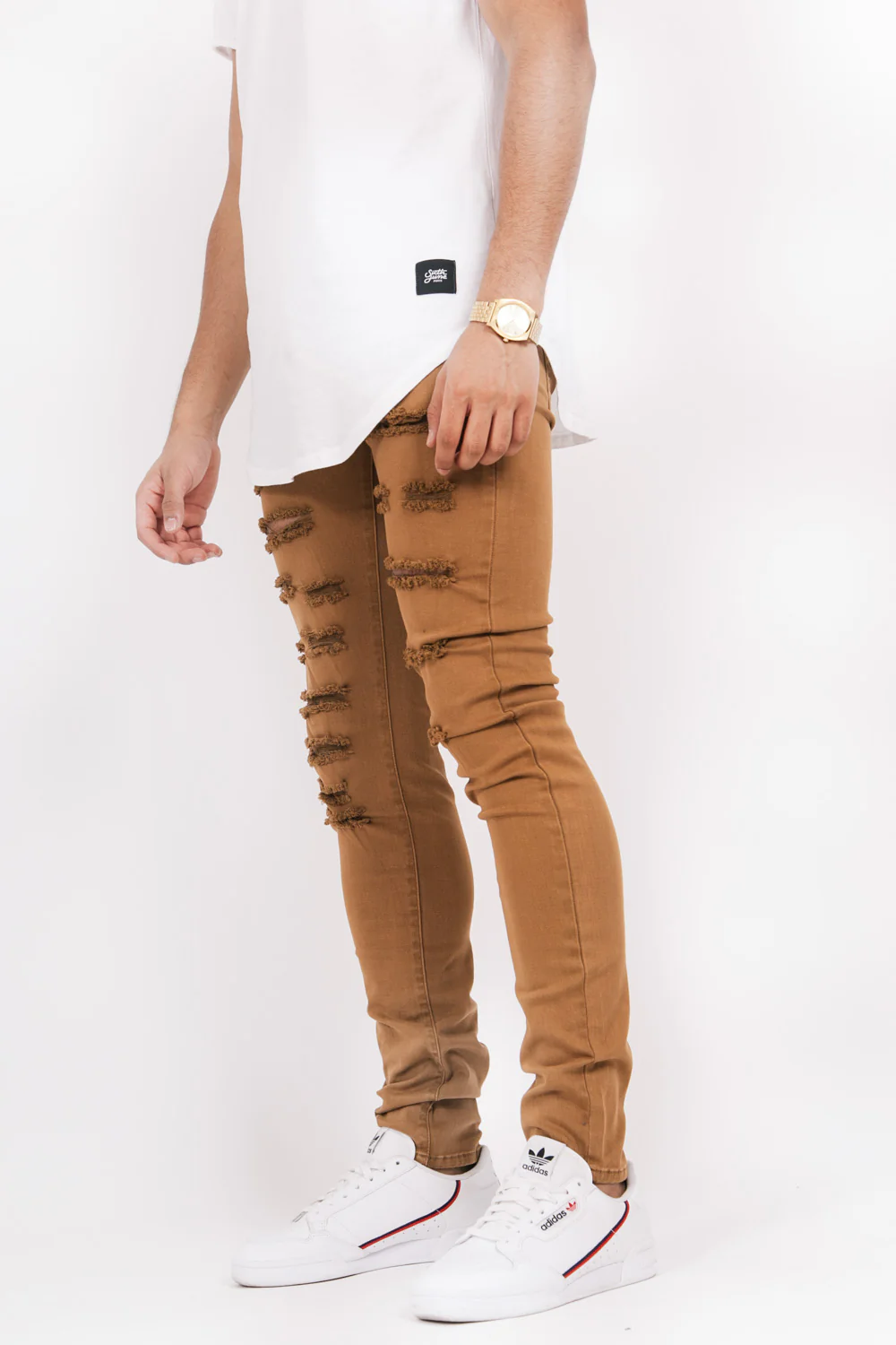 Jean destroy camel - Image 2