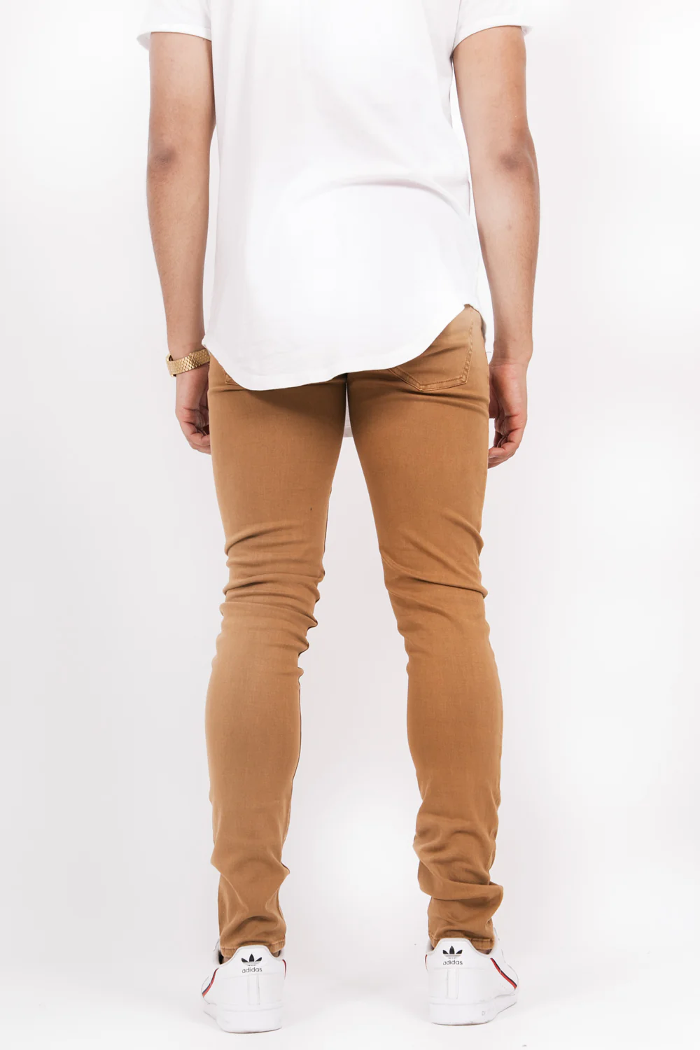Jean destroy camel - Image 3