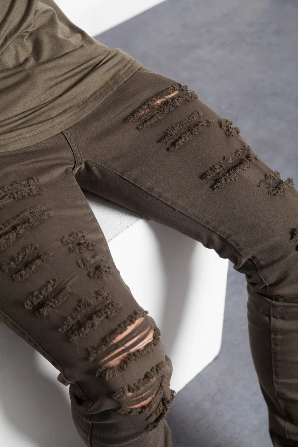 Jean destroy slim élastique kaki M1922HDE - Image 3
