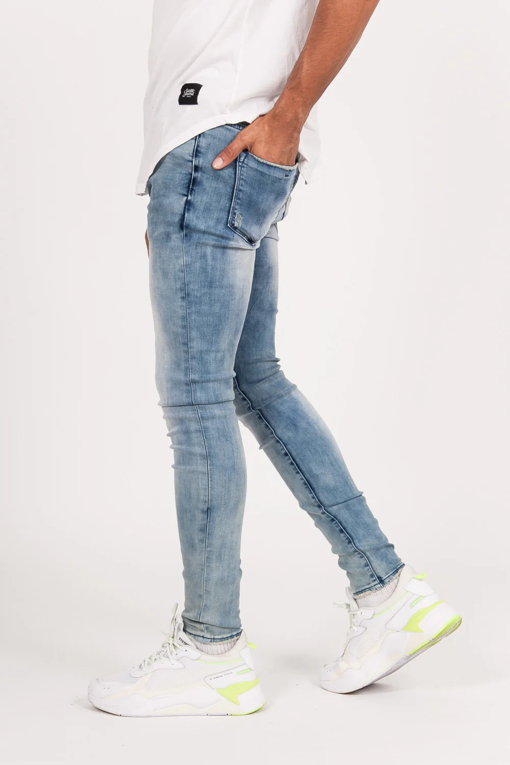 Jean usé base logo bleu clair - Image 3