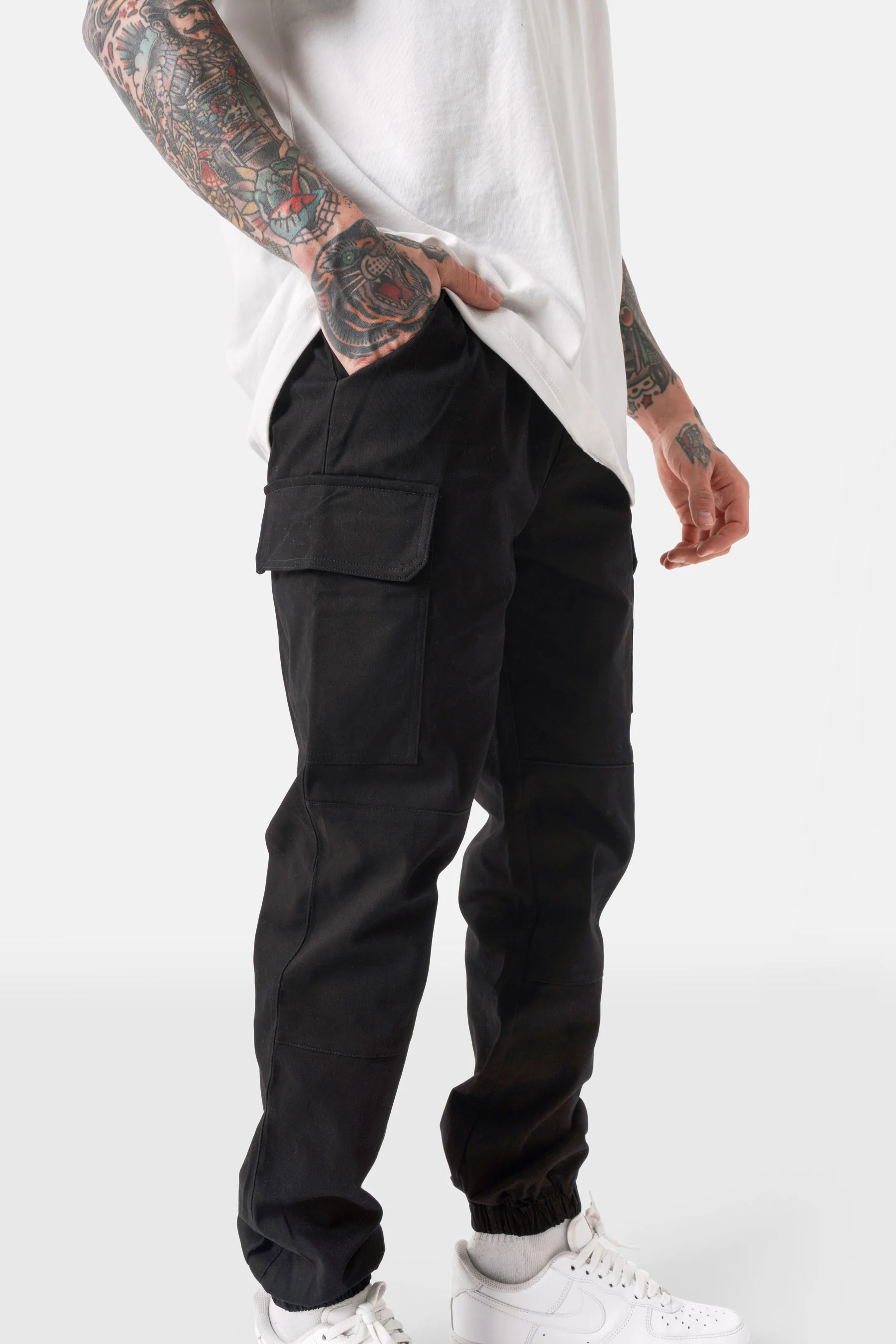 POCKETS patch cargo pant - Image 4