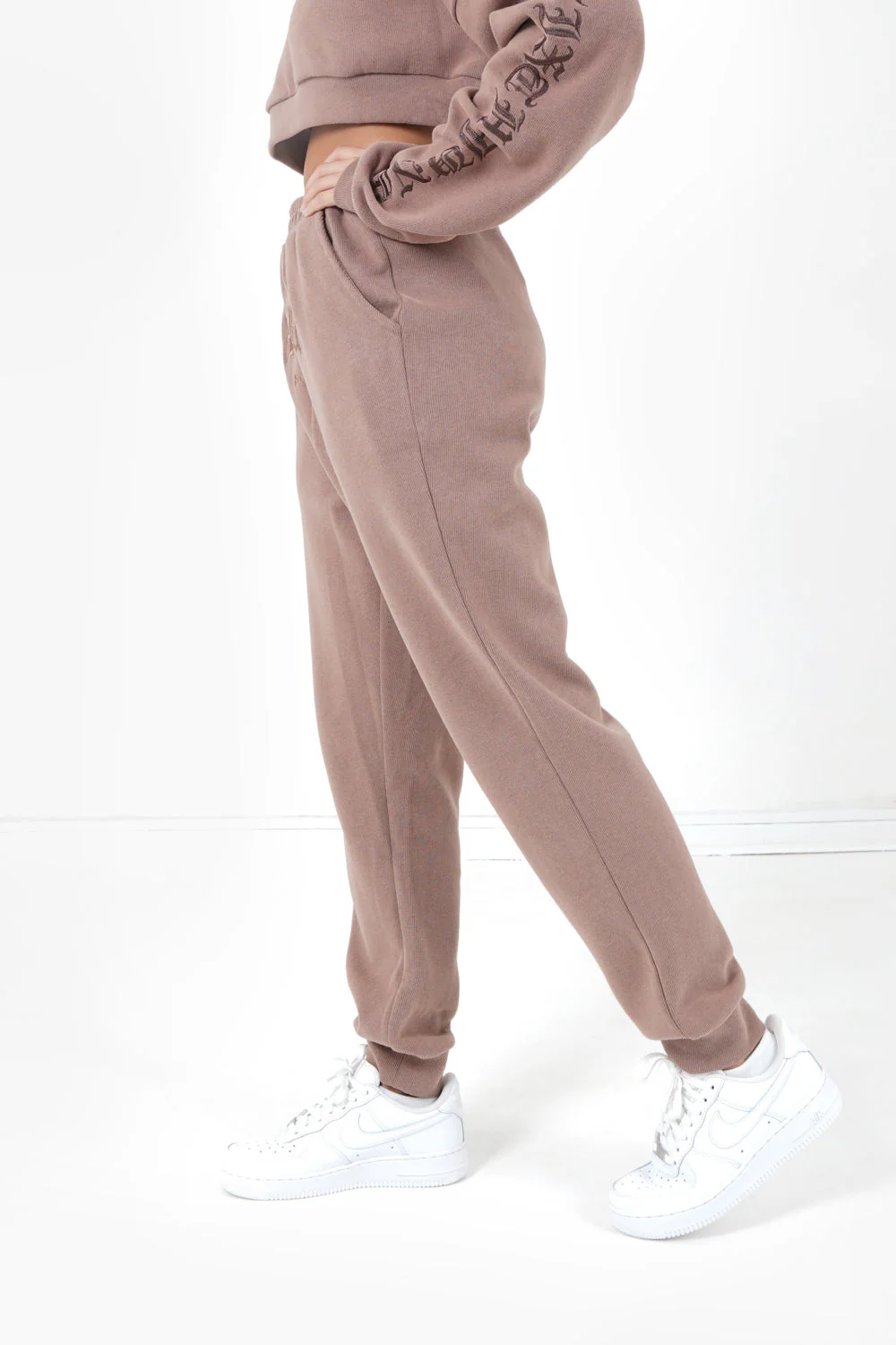 Jogging CREW gothique Beige foncé - Image 4