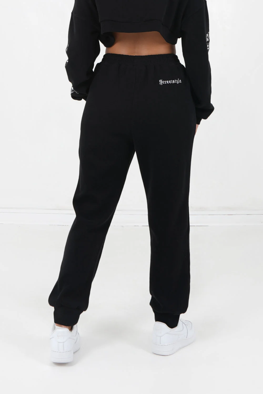 Jogging CREW gothique Noir - Image 5