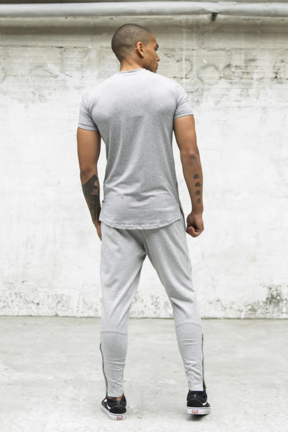 Jogging ajusté zips gris clair - Image 3