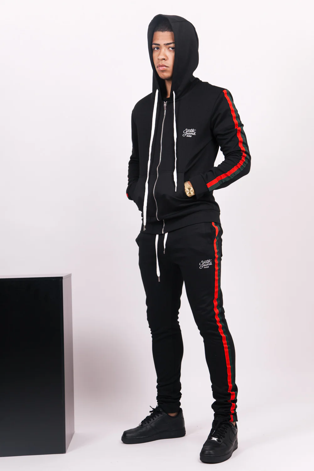 Jogging bandes bicolores noir vert rouge - Image 3