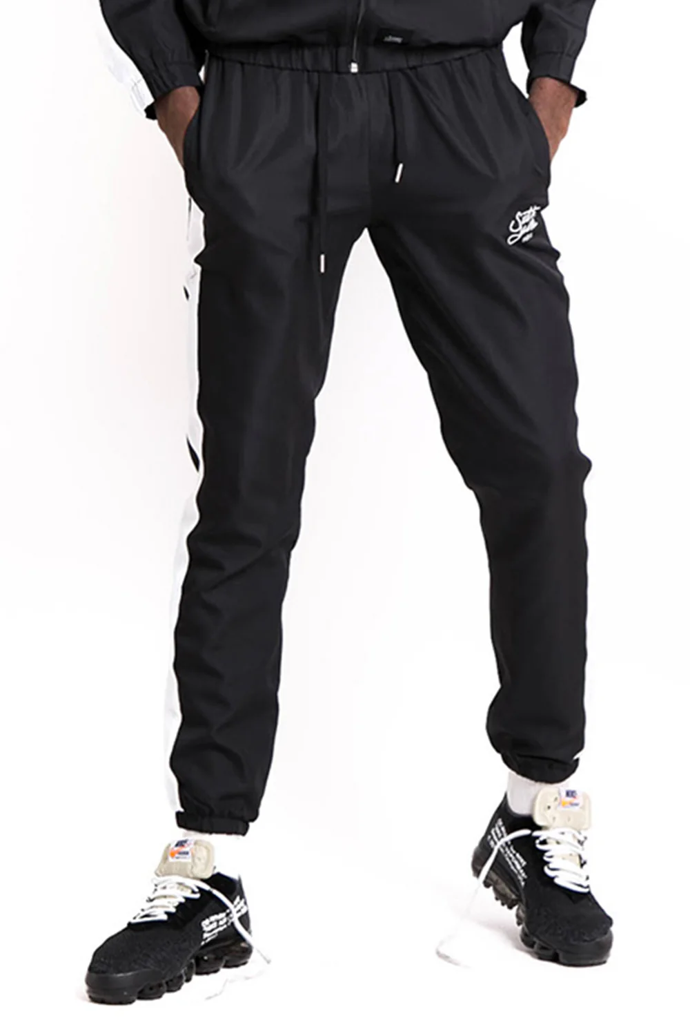 Jogging bandes logo noir blanc - Image 2
