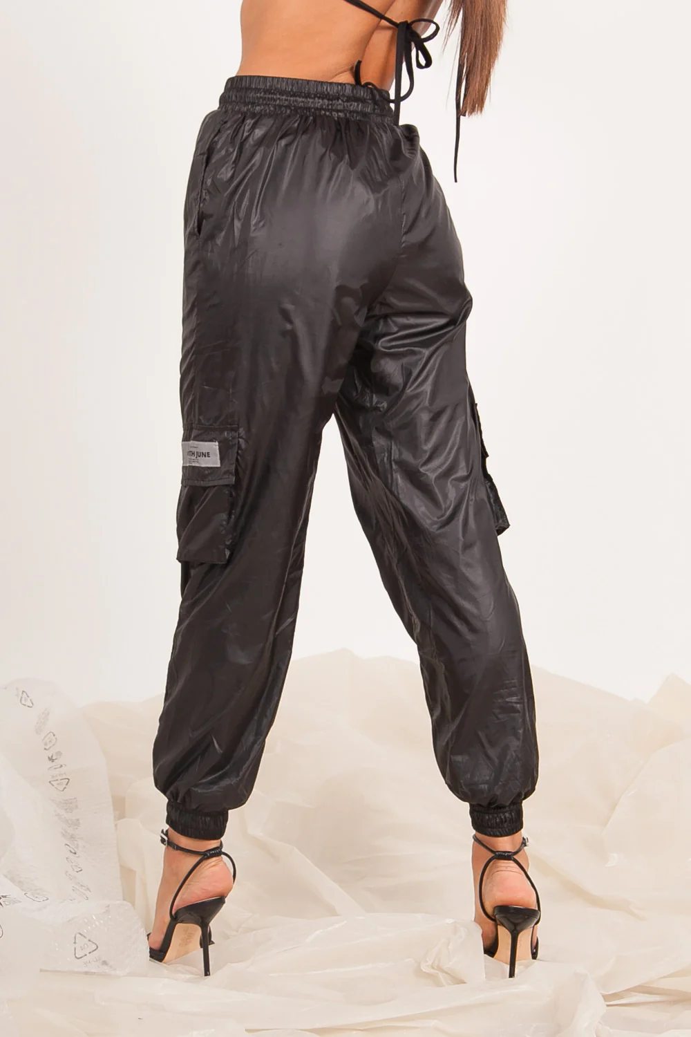 Jogging cargo réfléchissant zip noir - Image 4