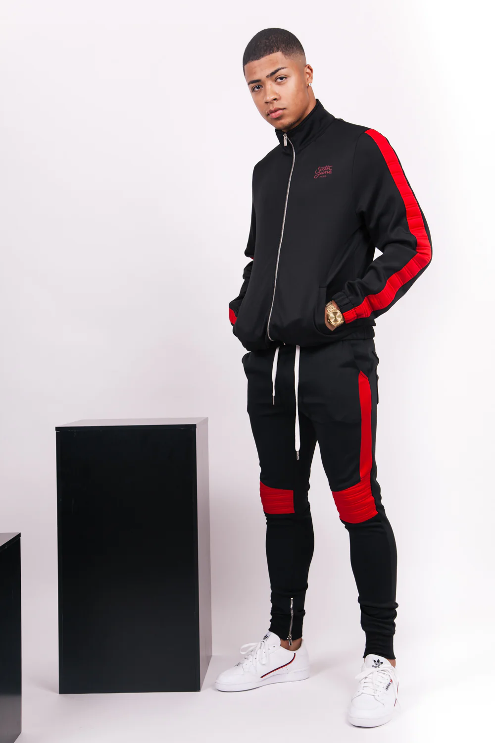 Jogging empiècement biker noir rouge - Image 4