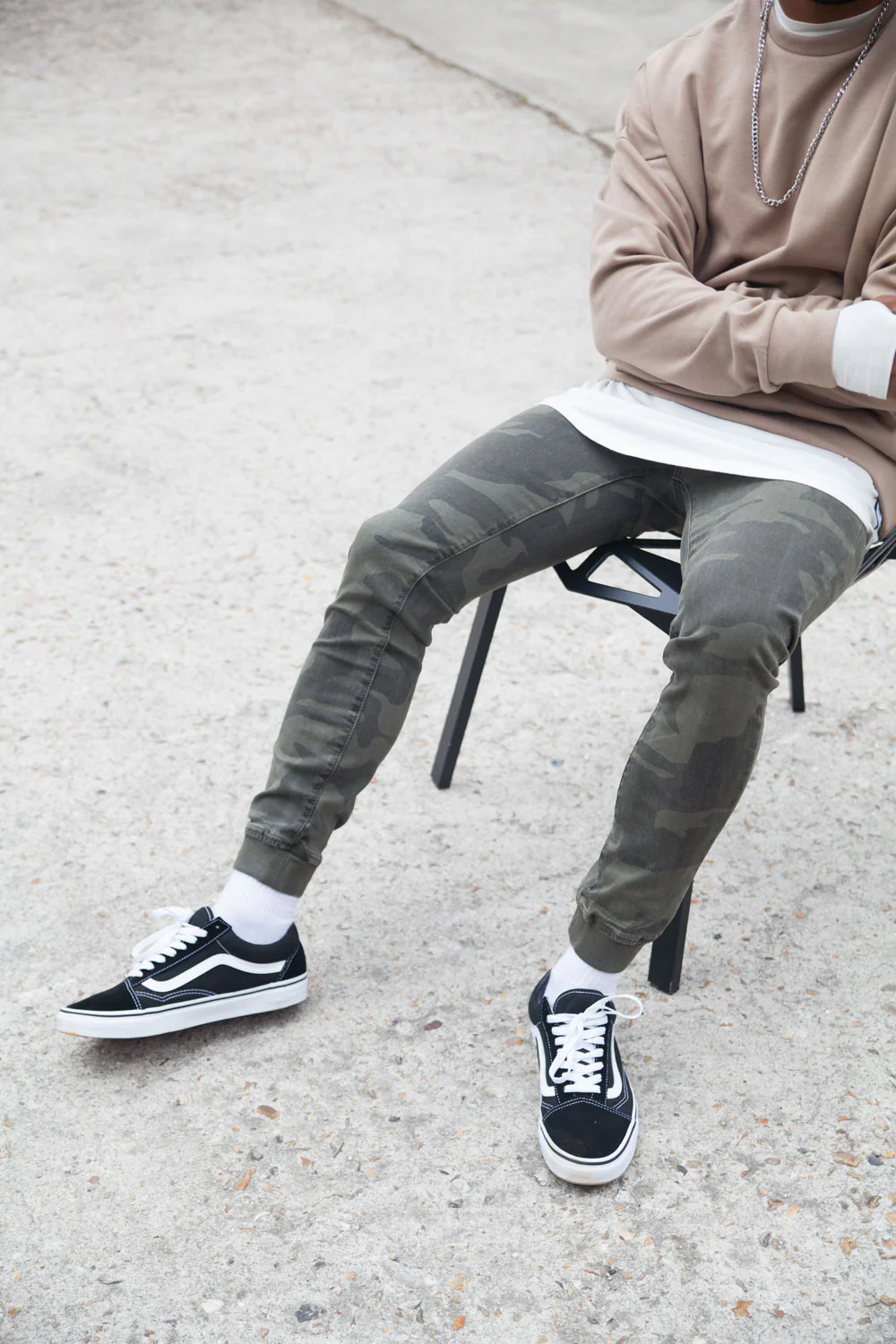 Jean jogging camouflage vert - Image 2