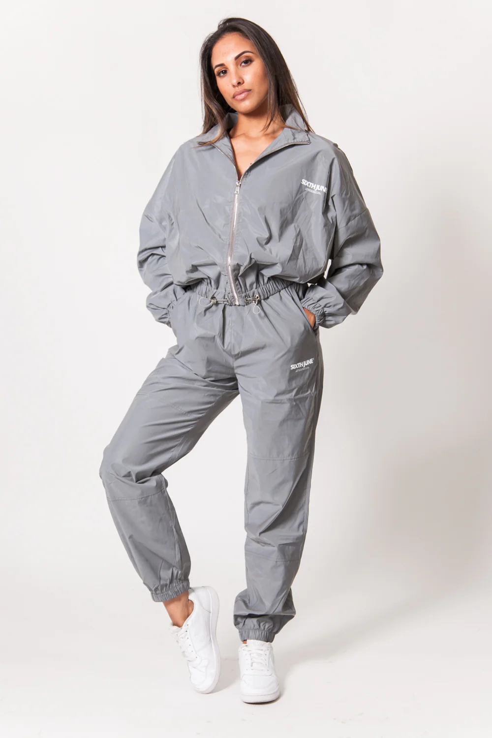 Jogging réfléchissant logo gris clair - Image 7