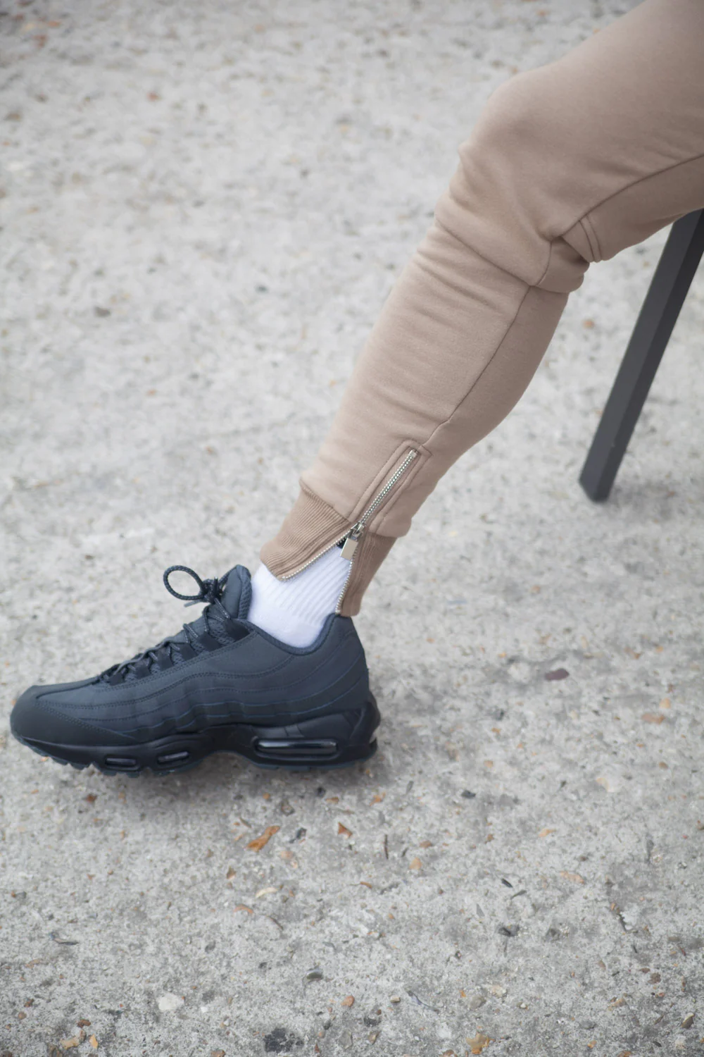 Jogging zips slim beige - Image 4