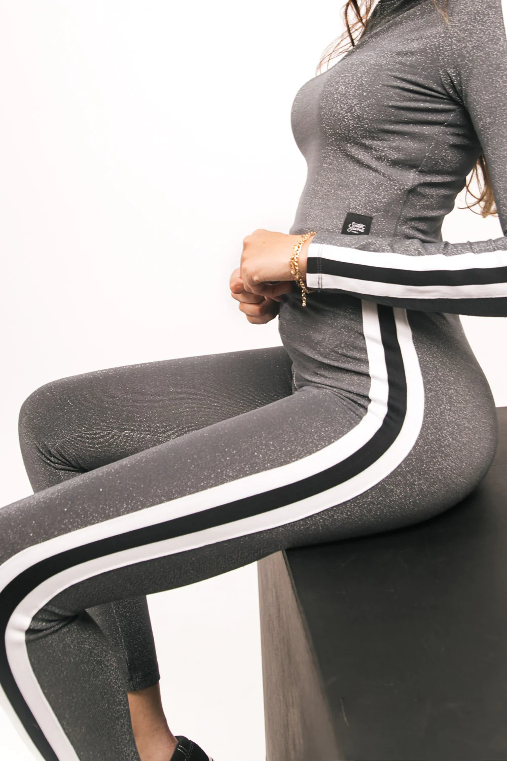 Legging jersey brillant bandes gris - Image 2