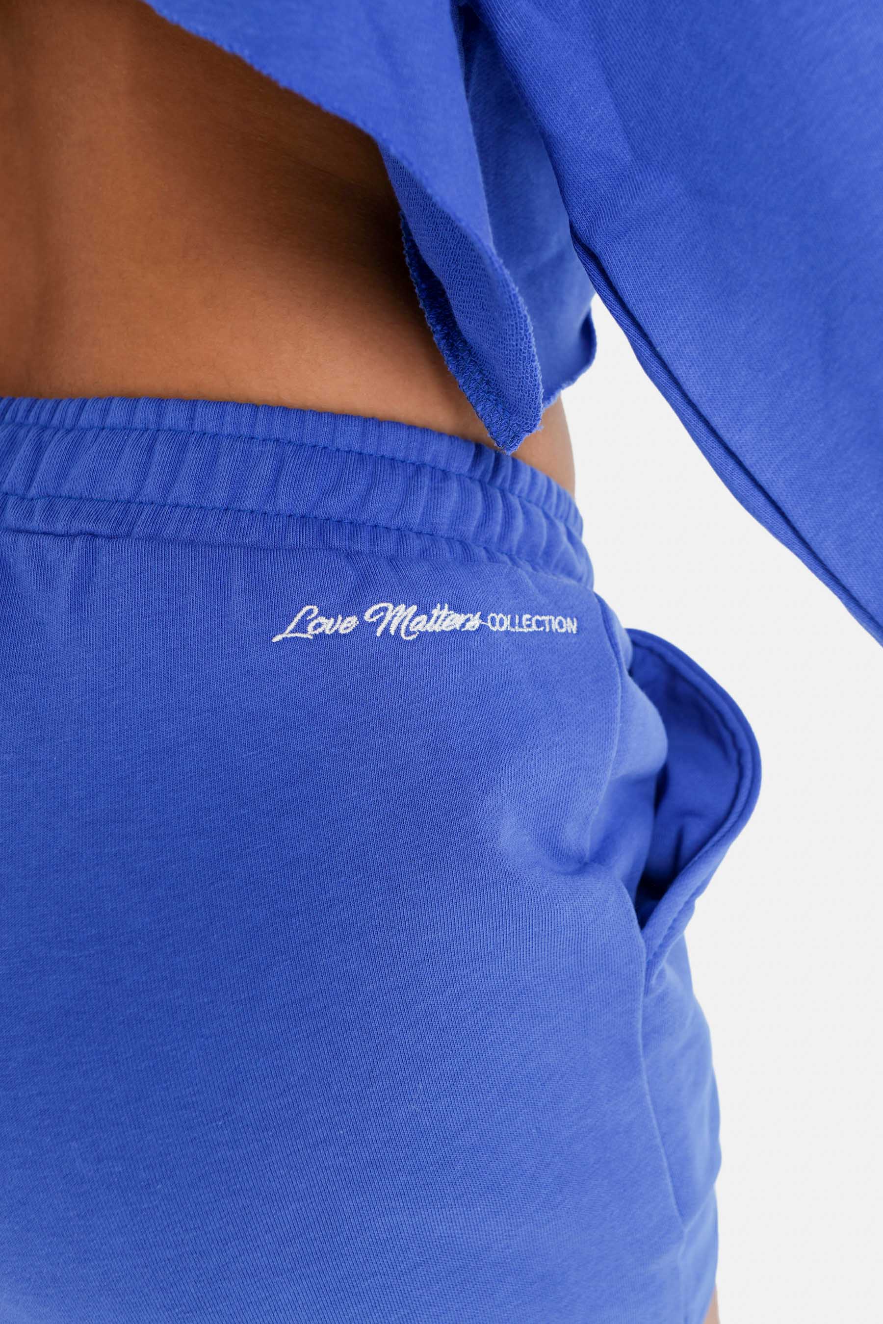 Short LOVE MATTERS brodé Bleu foncé - Image 3