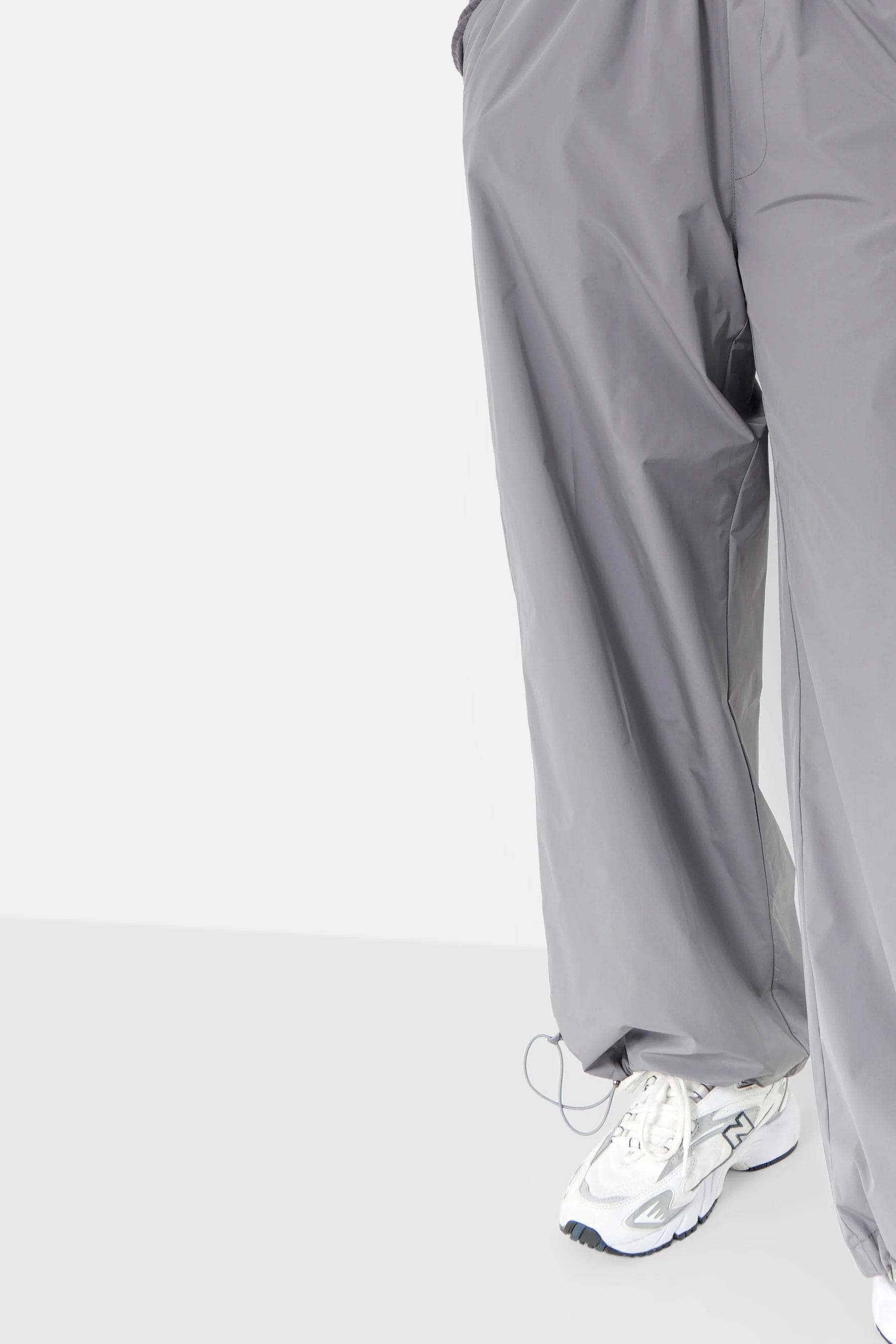 Jogging parachute broderie Gris clair - Image 4