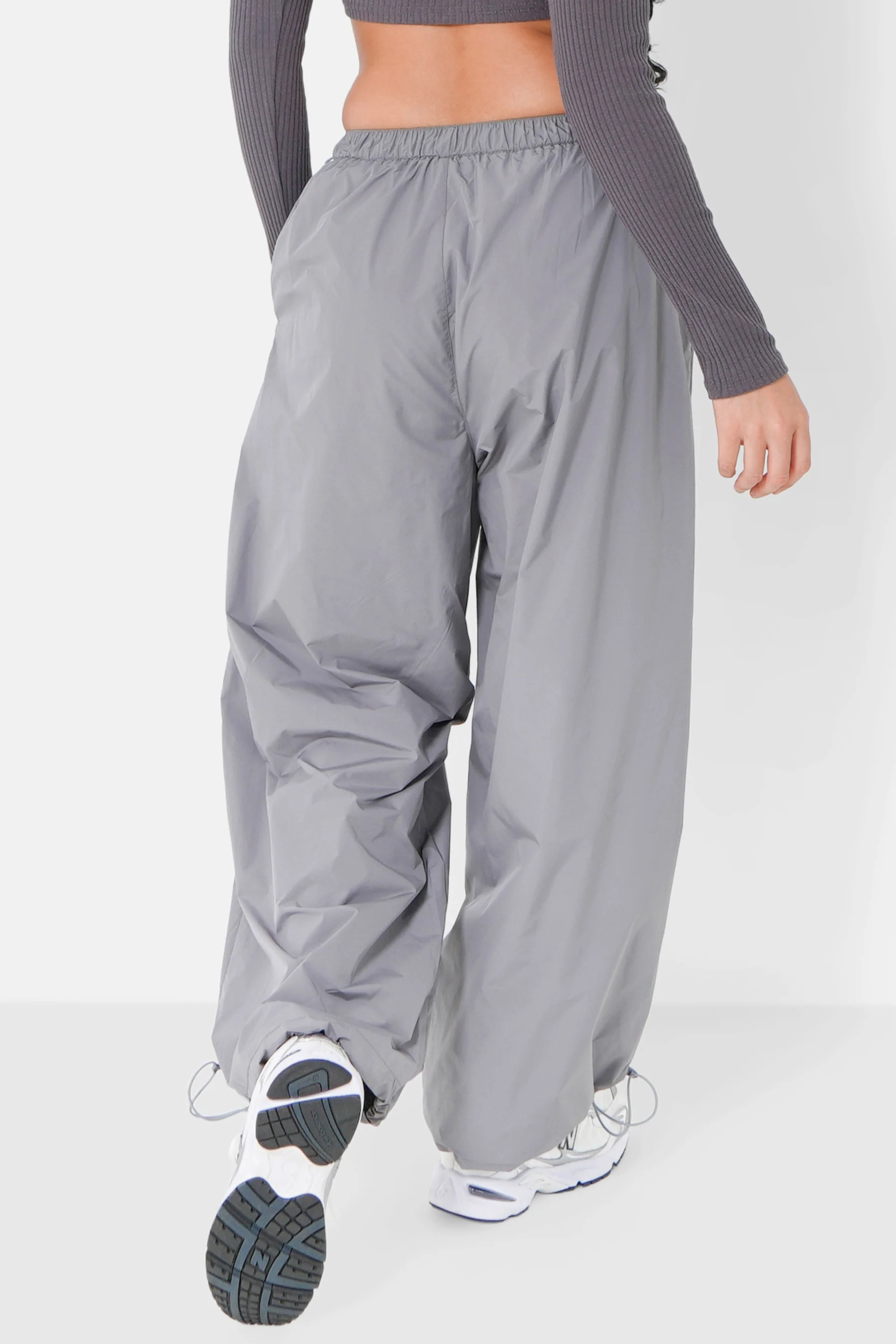 Jogging parachute broderie Gris clair - Image 5