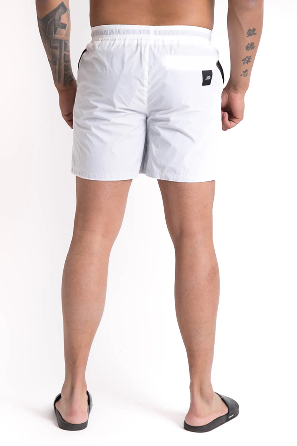 Maillot de bain broderie roses blanc - Image 3