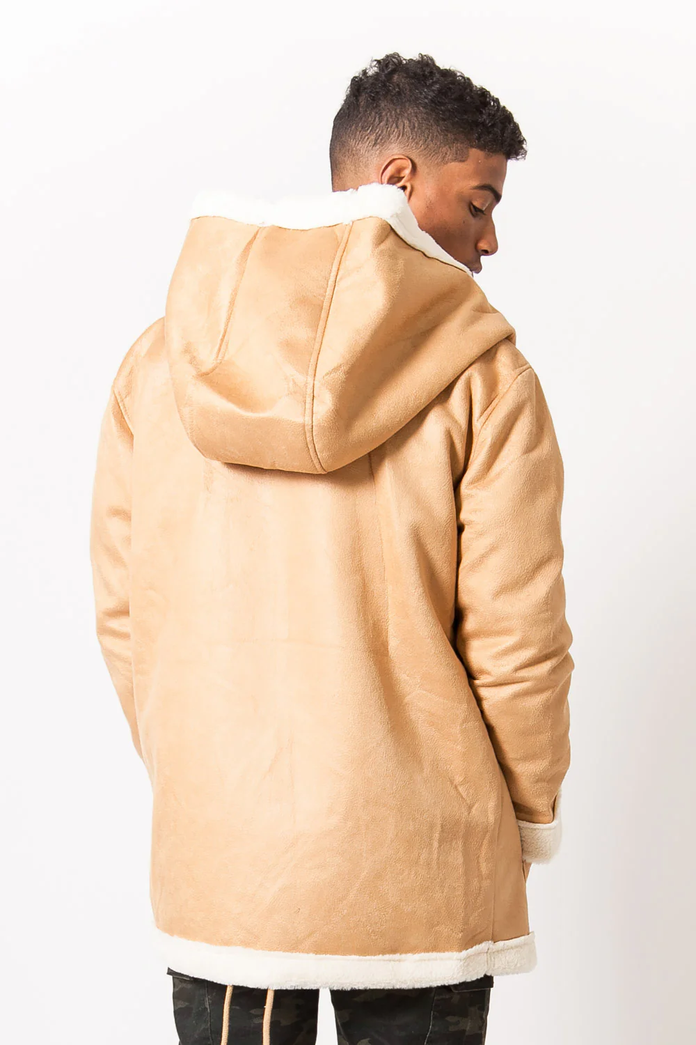 Manteau large peau doublé beige - Image 6