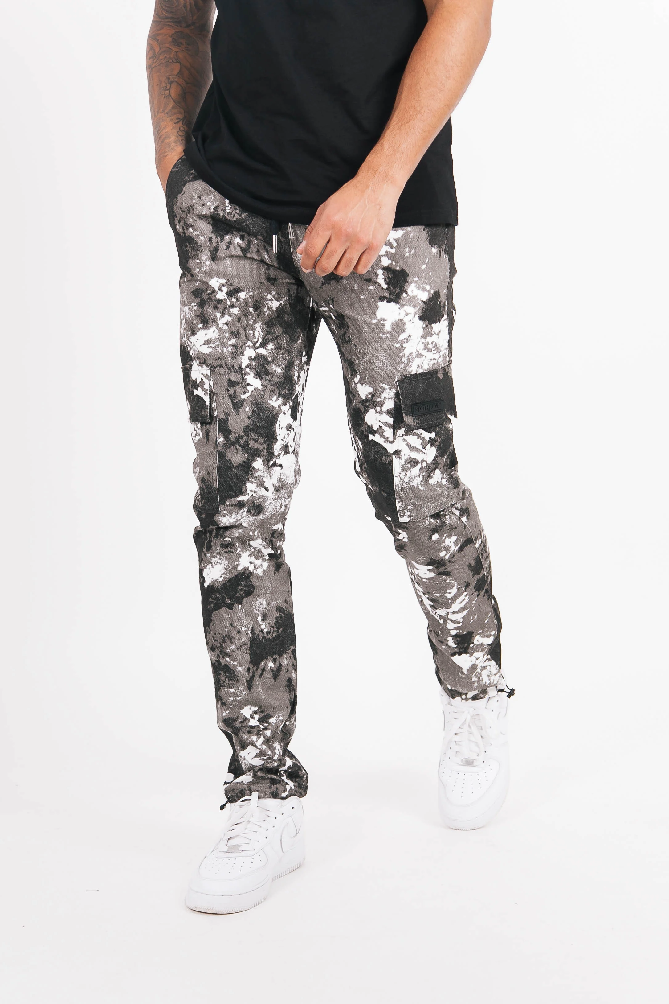 Pantalon montagne poches noir - Image 2