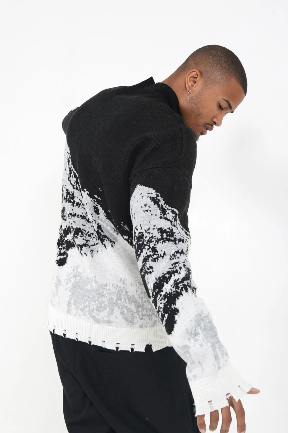 Pull imprimé montagne Noir - Image 5