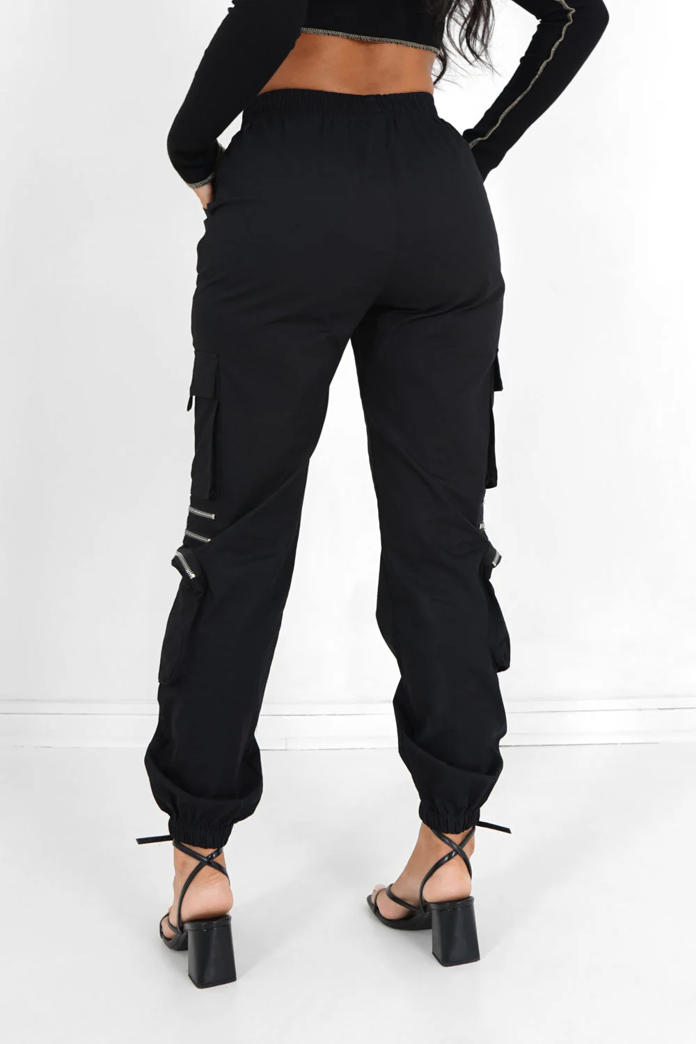 Pantalon cargo multi poches Noir - Image 5