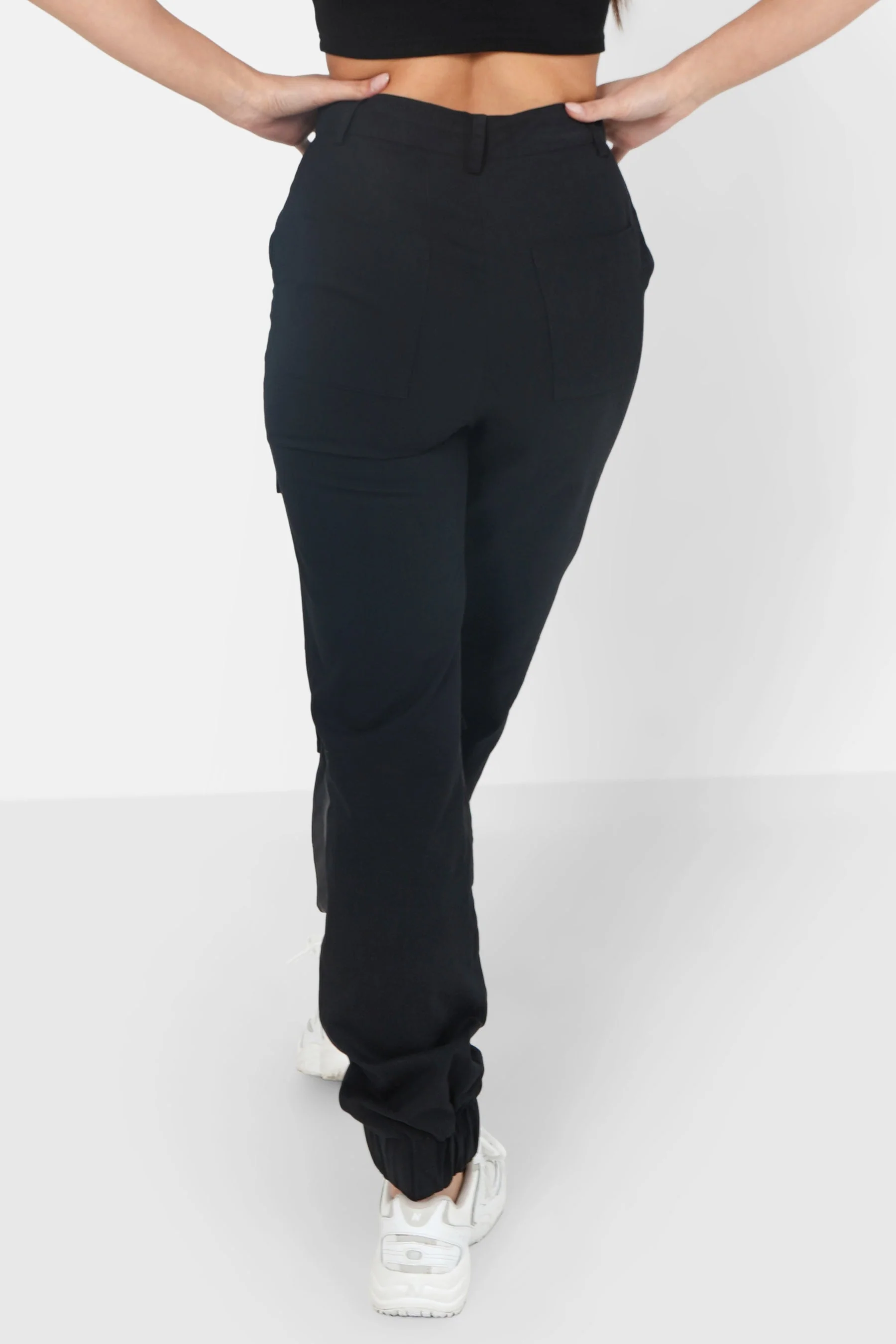 Pantalon cargo chevilles élastique Noir - Image 5