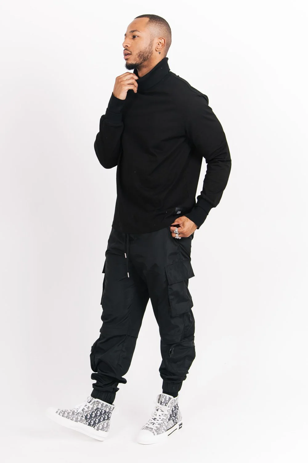 Pantalon jogging cargo Noir - Image 2