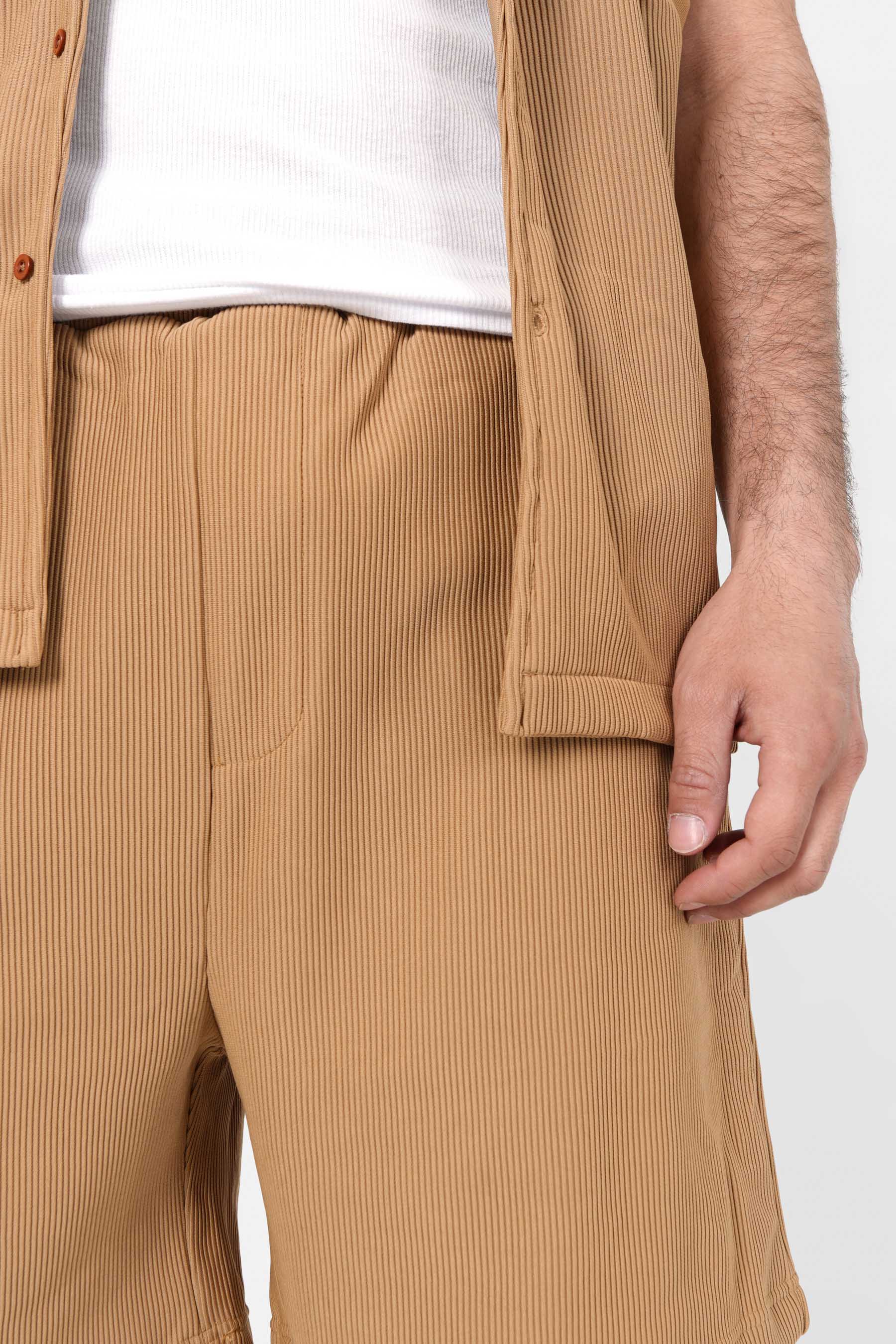 PLEATED summer short - Image 3