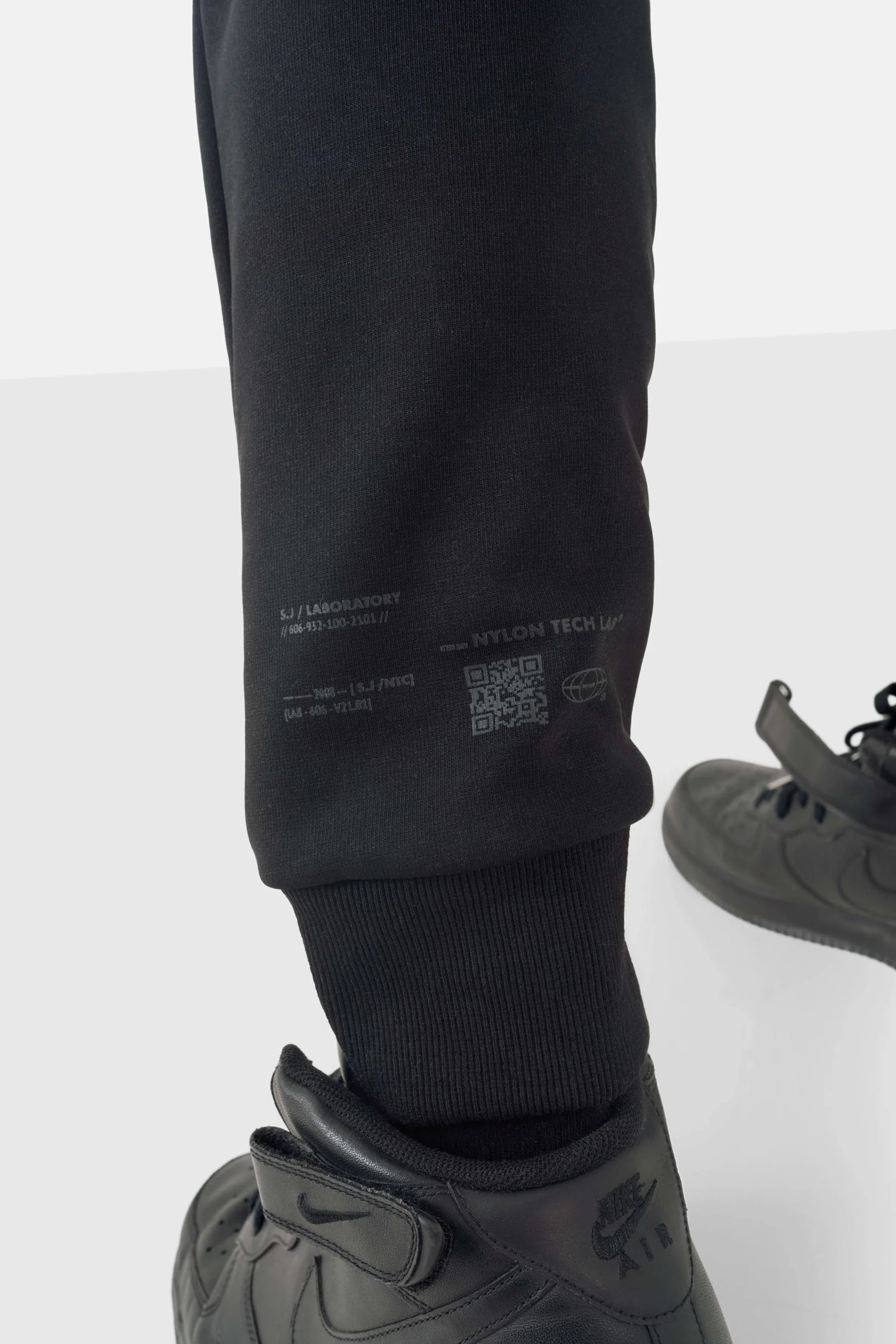 NYLON tech jogger pant - Image 3