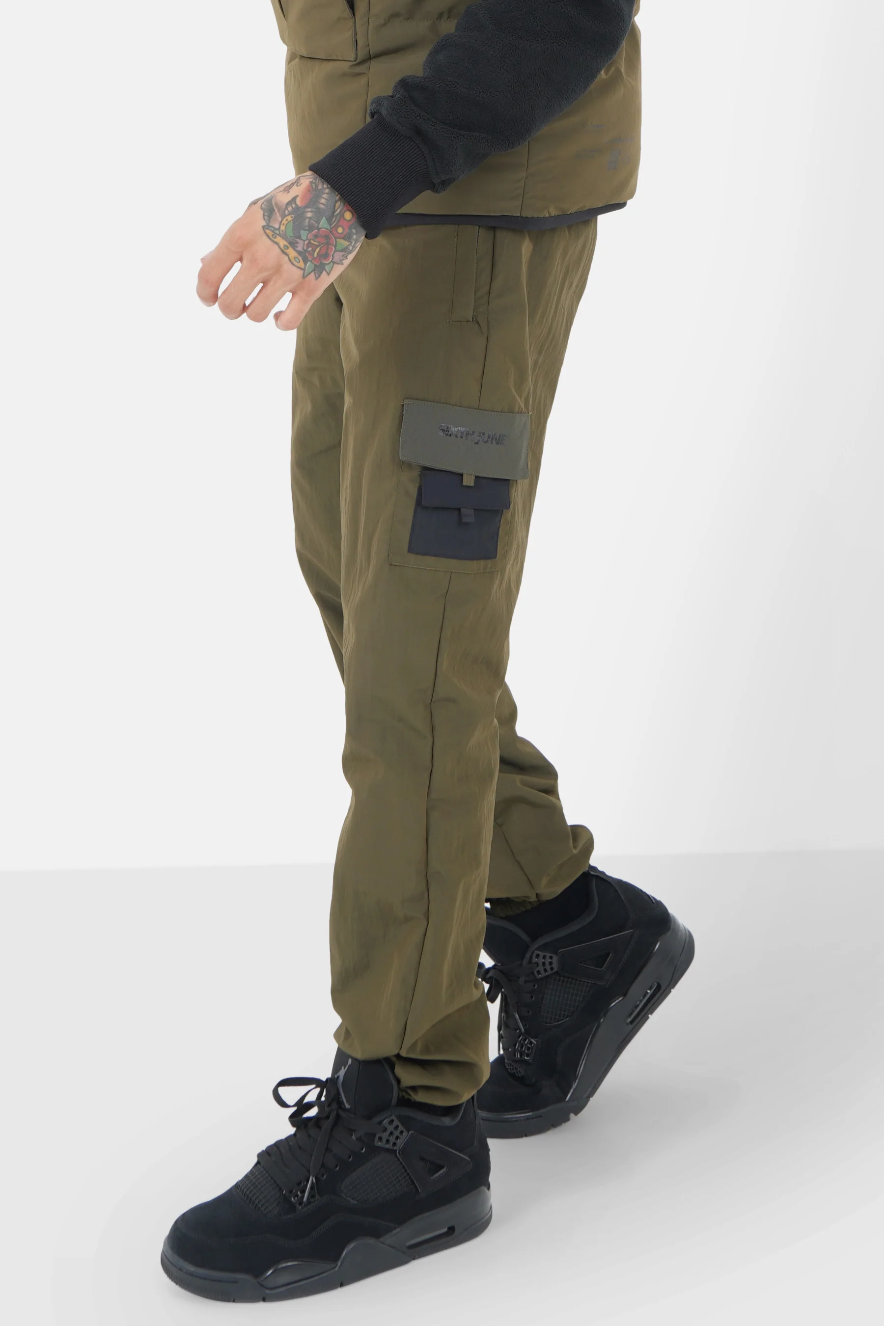 Pantalon cargo nylon Vert kaki - Image 4