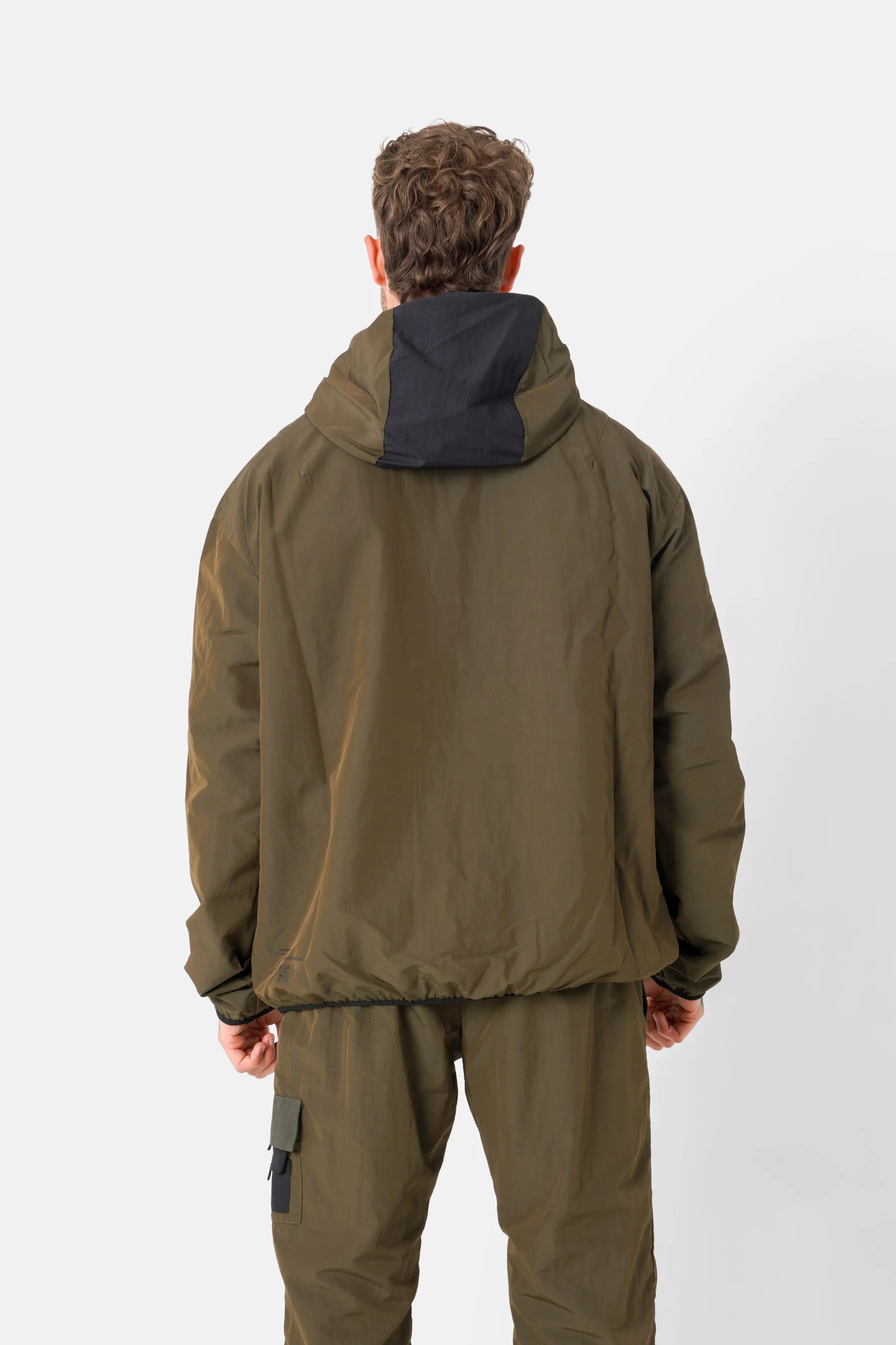 nylon tech light jacket 23946-KAKI - Image 5