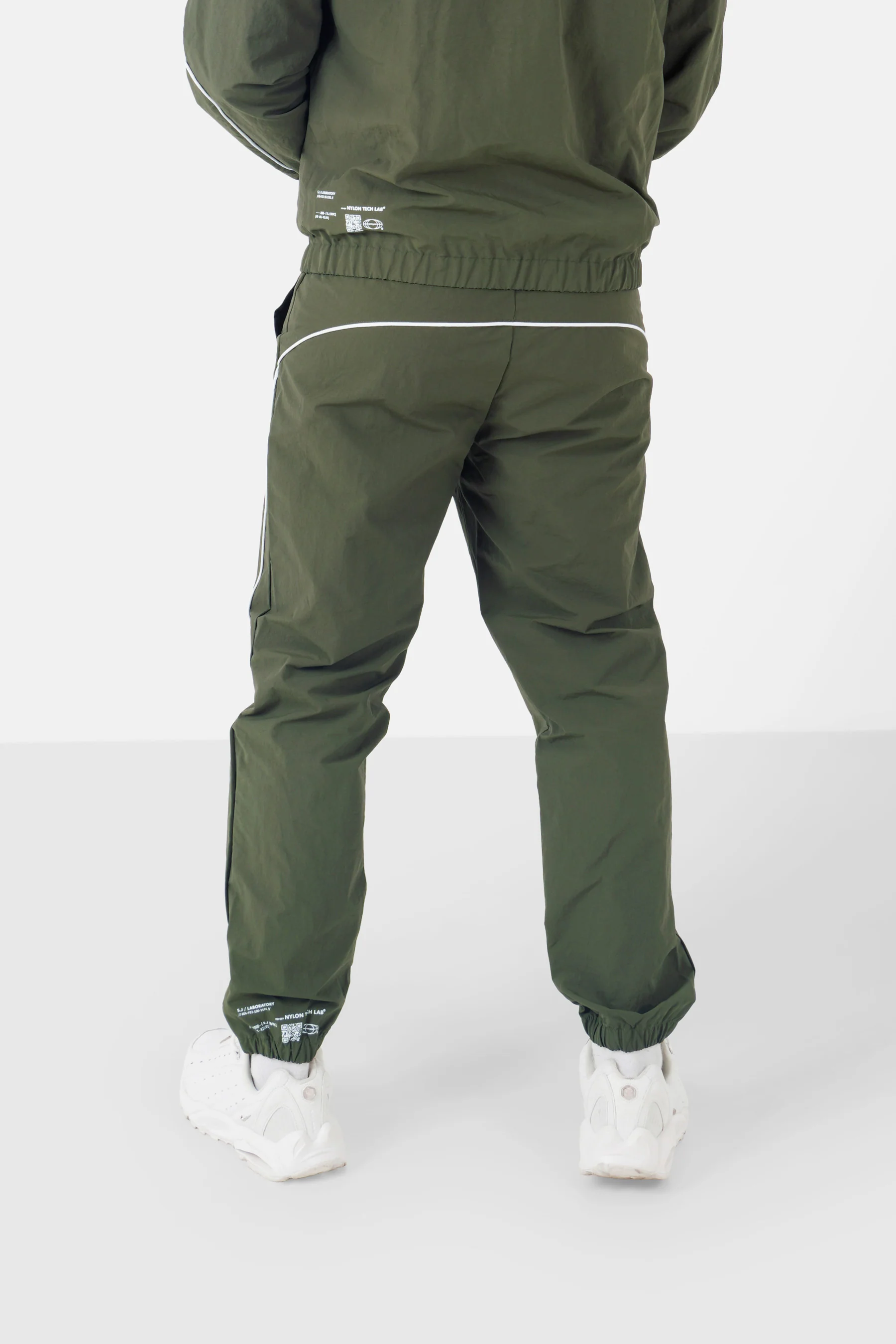 Jogging nylon sport Vert kaki - Image 5