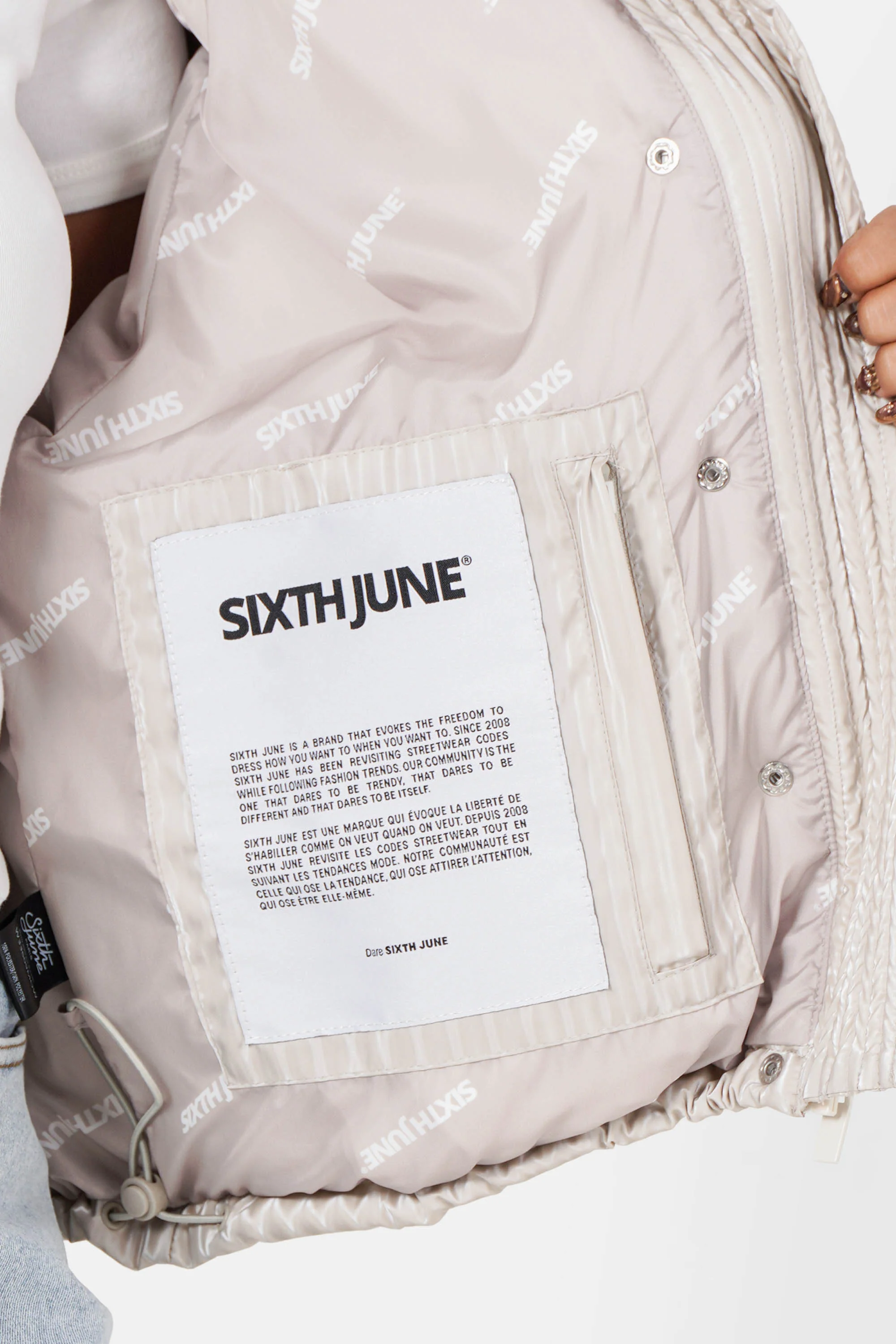 IRIDESCENT oversized puffer jacket - Image 4