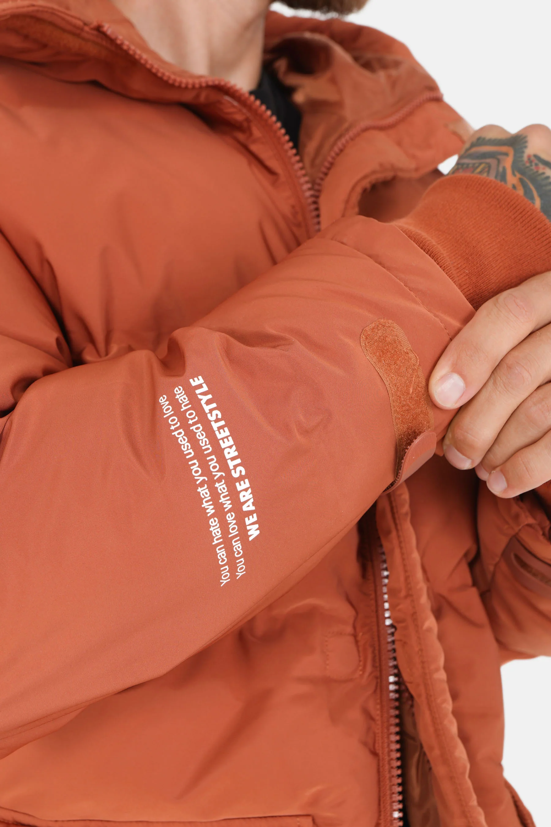 ZIPPED details puffer jacket - Image 4
