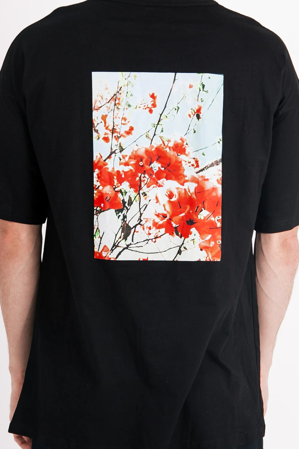 T-shirt manches courtes floral oversize noir - Image 3