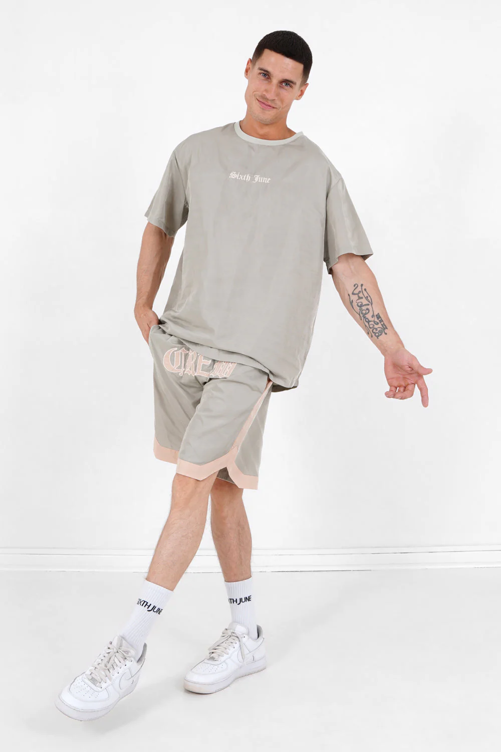 T-shirt oversize gothique Vert clair - Image 2