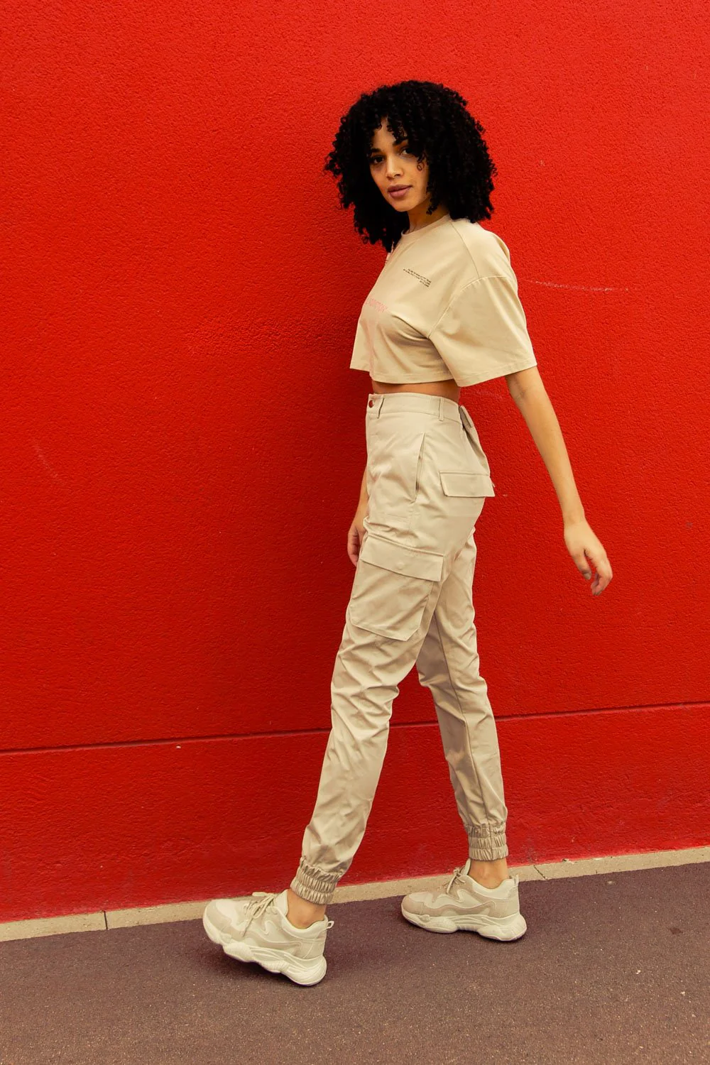 Pantalon cargo beige - Image 6