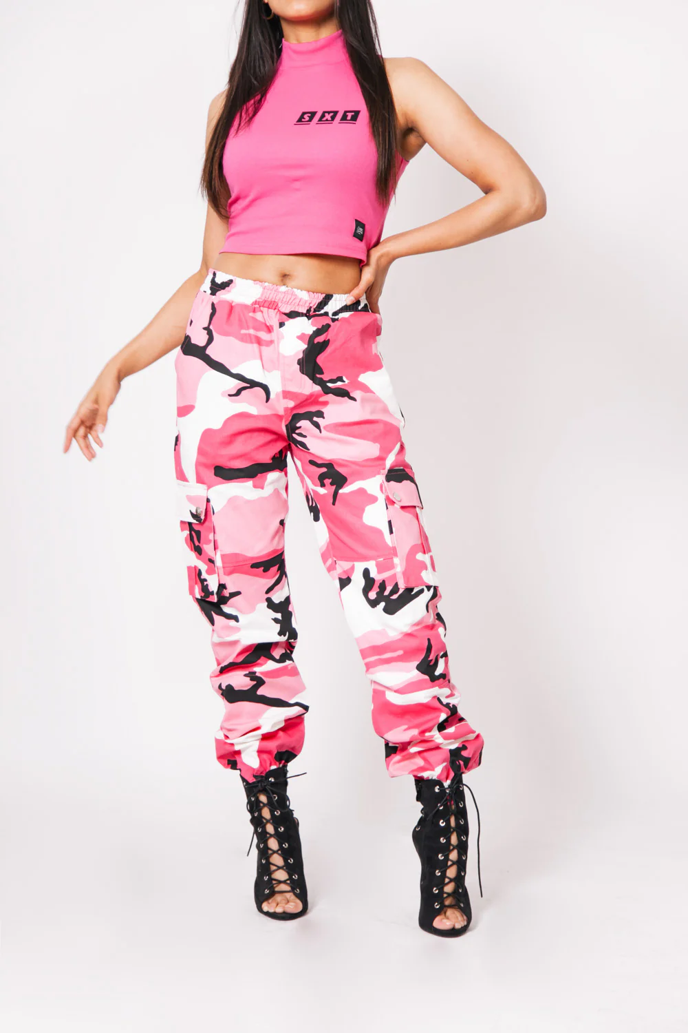Pantalon cargo camouflage rose - Image 4